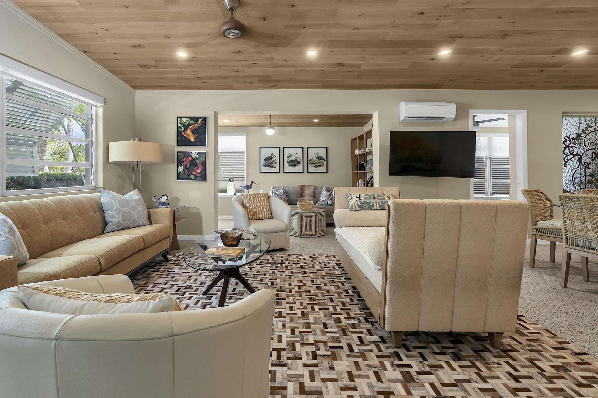 COLLEGE PARK - Residential