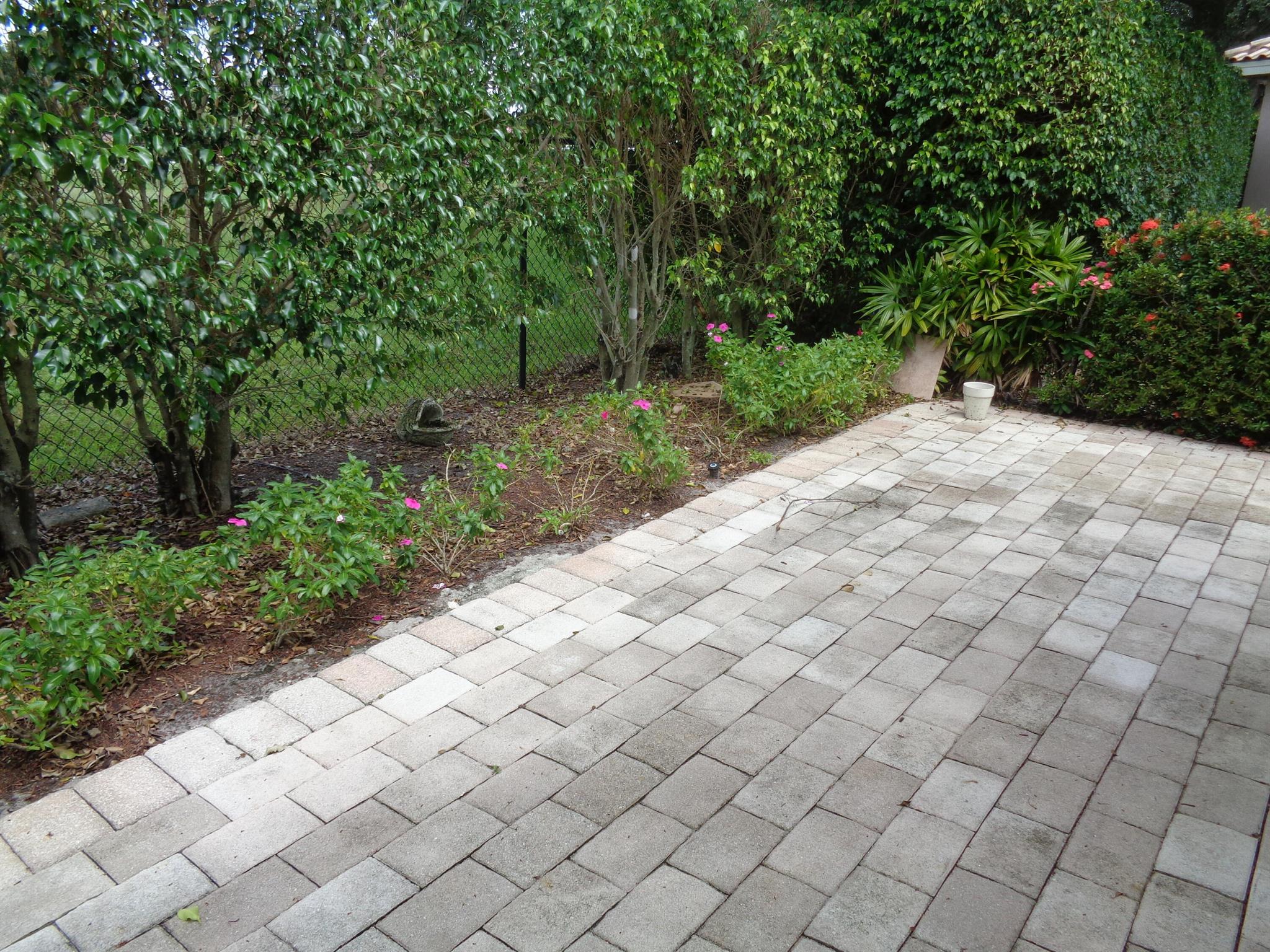 JOG EST - Residential