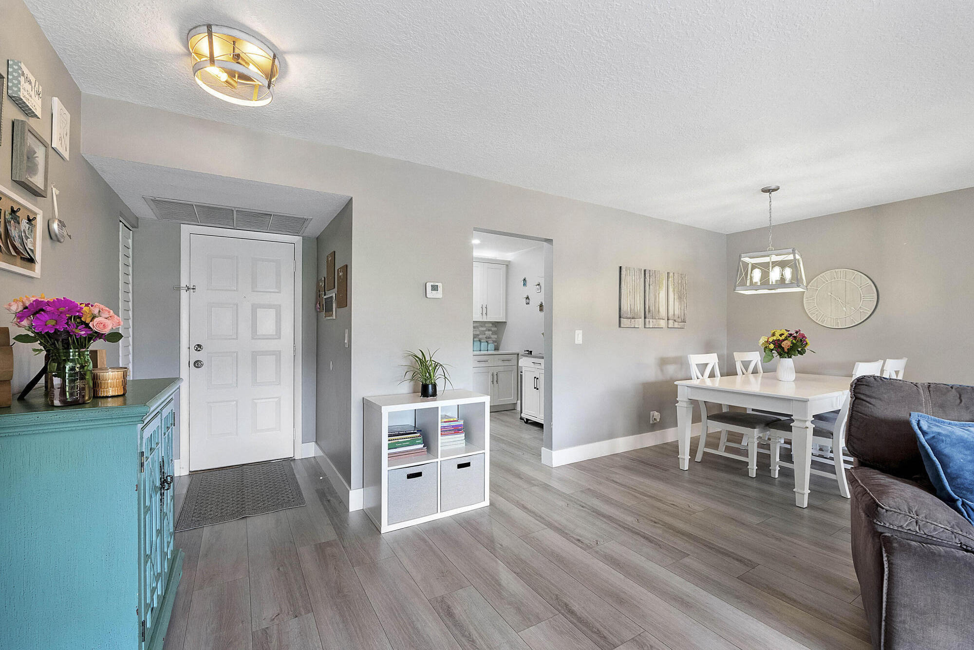 KARANDA VILLAGE V-B CONDO - Residential