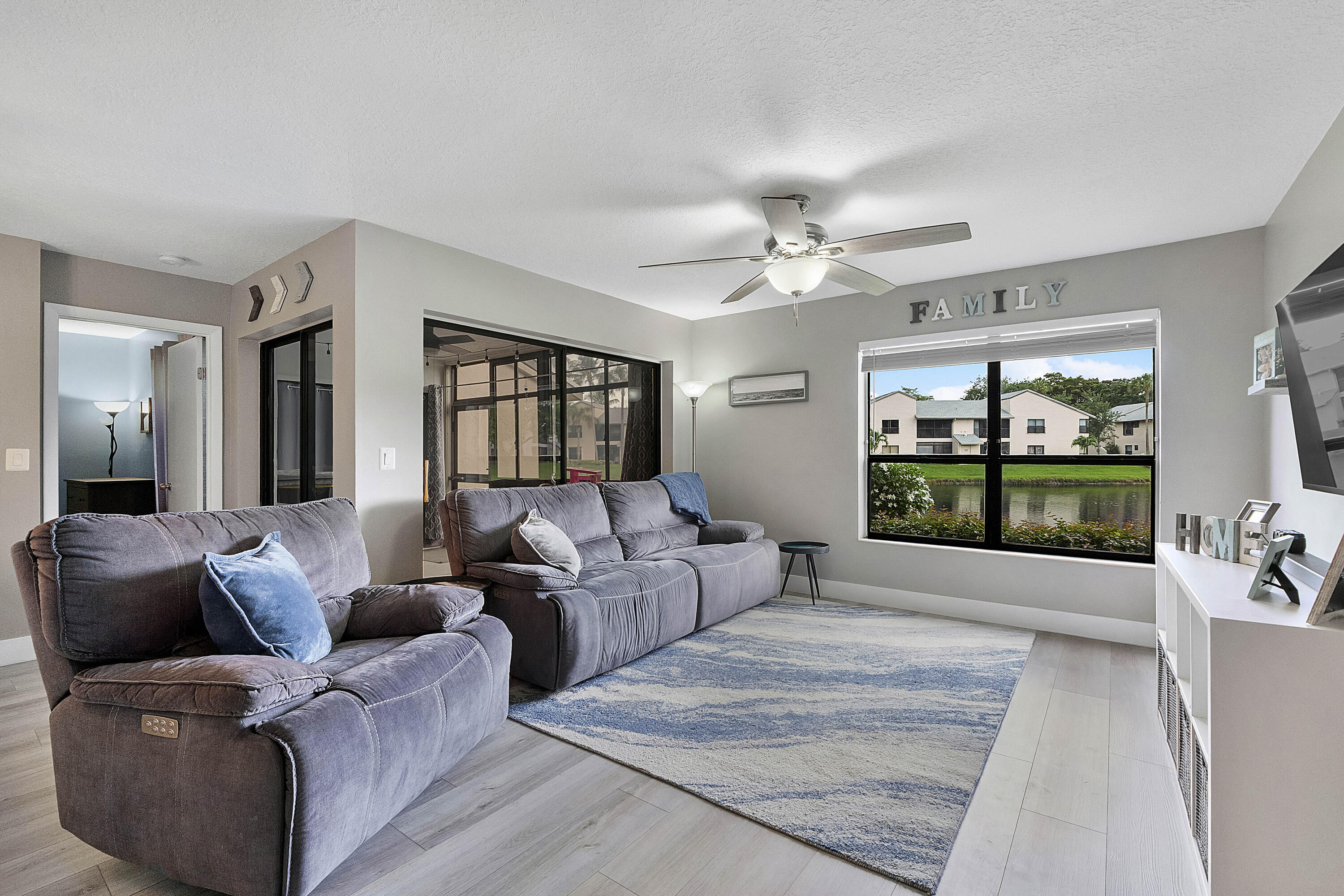 KARANDA VILLAGE V-B CONDO - Residential