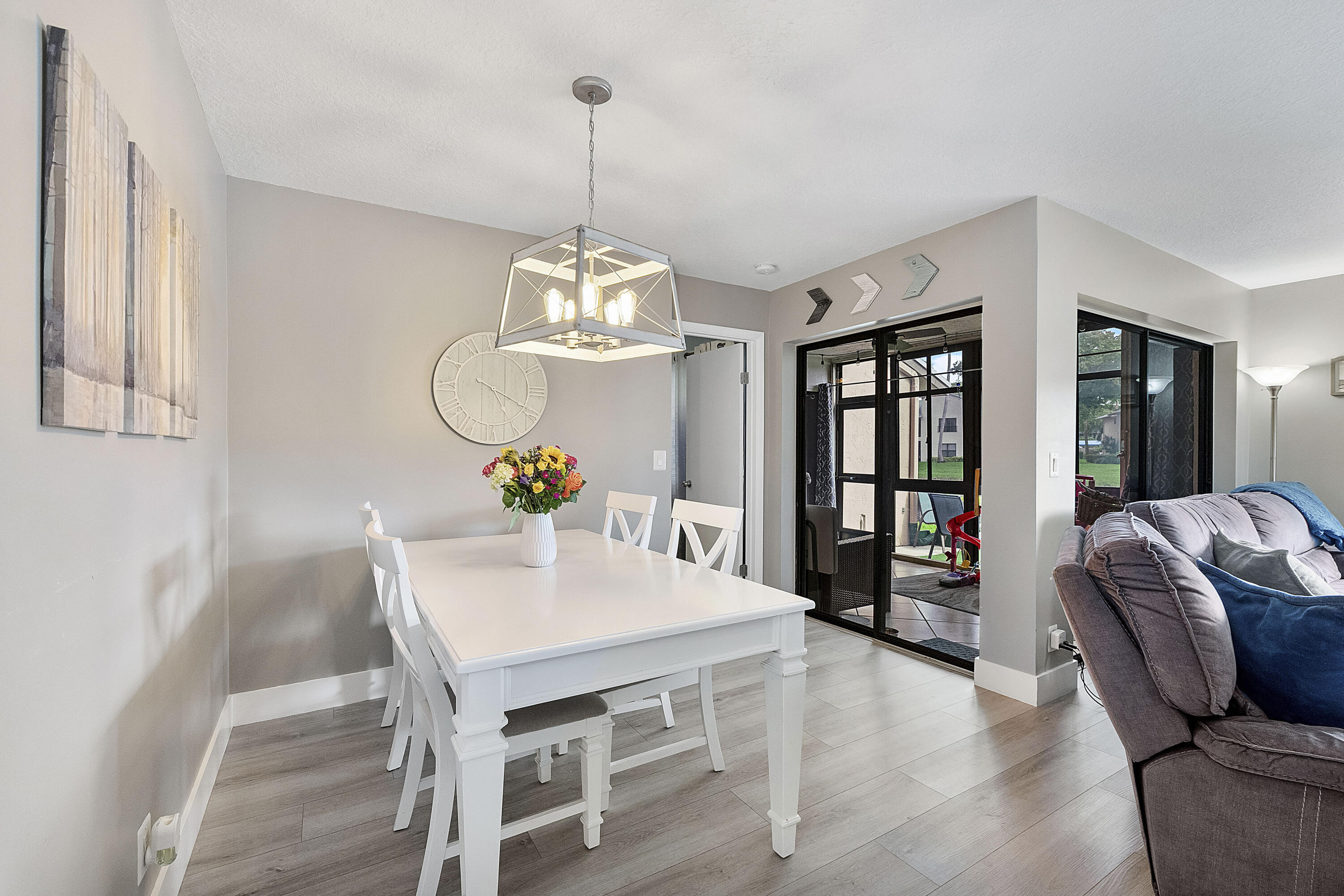 KARANDA VILLAGE V-B CONDO - Residential