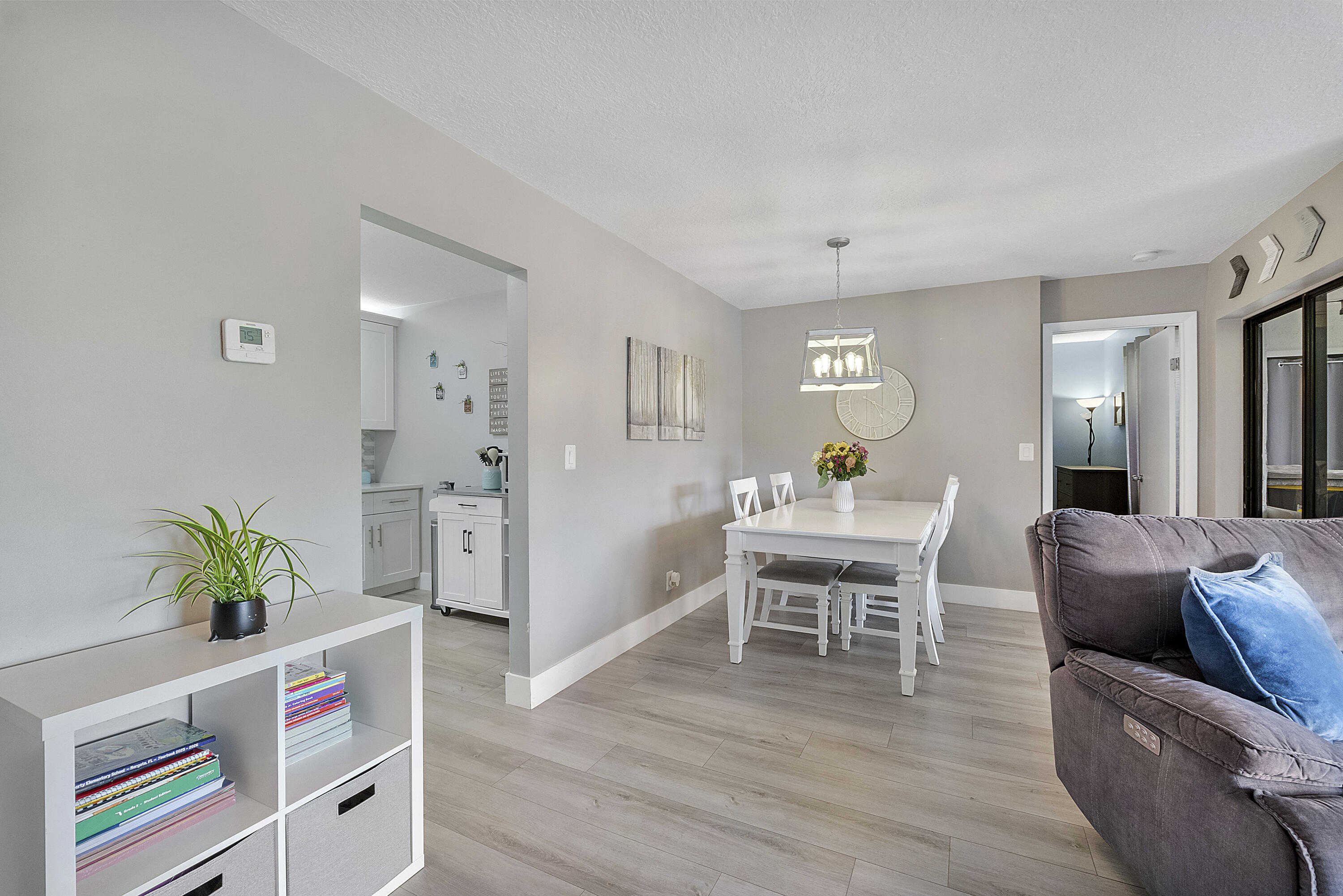 KARANDA VILLAGE V-B CONDO - Residential
