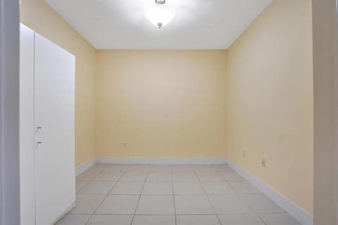 Tiny photo for 2641 N Flamingo Road #406N, Sunrise, FL 33323 (MLS # F10511575)
