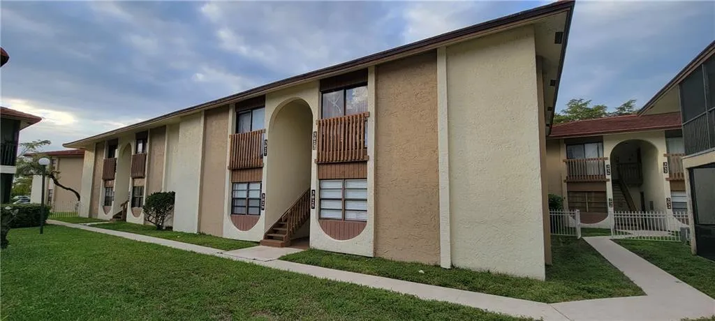 3025 NW 118th Dr Unit 119