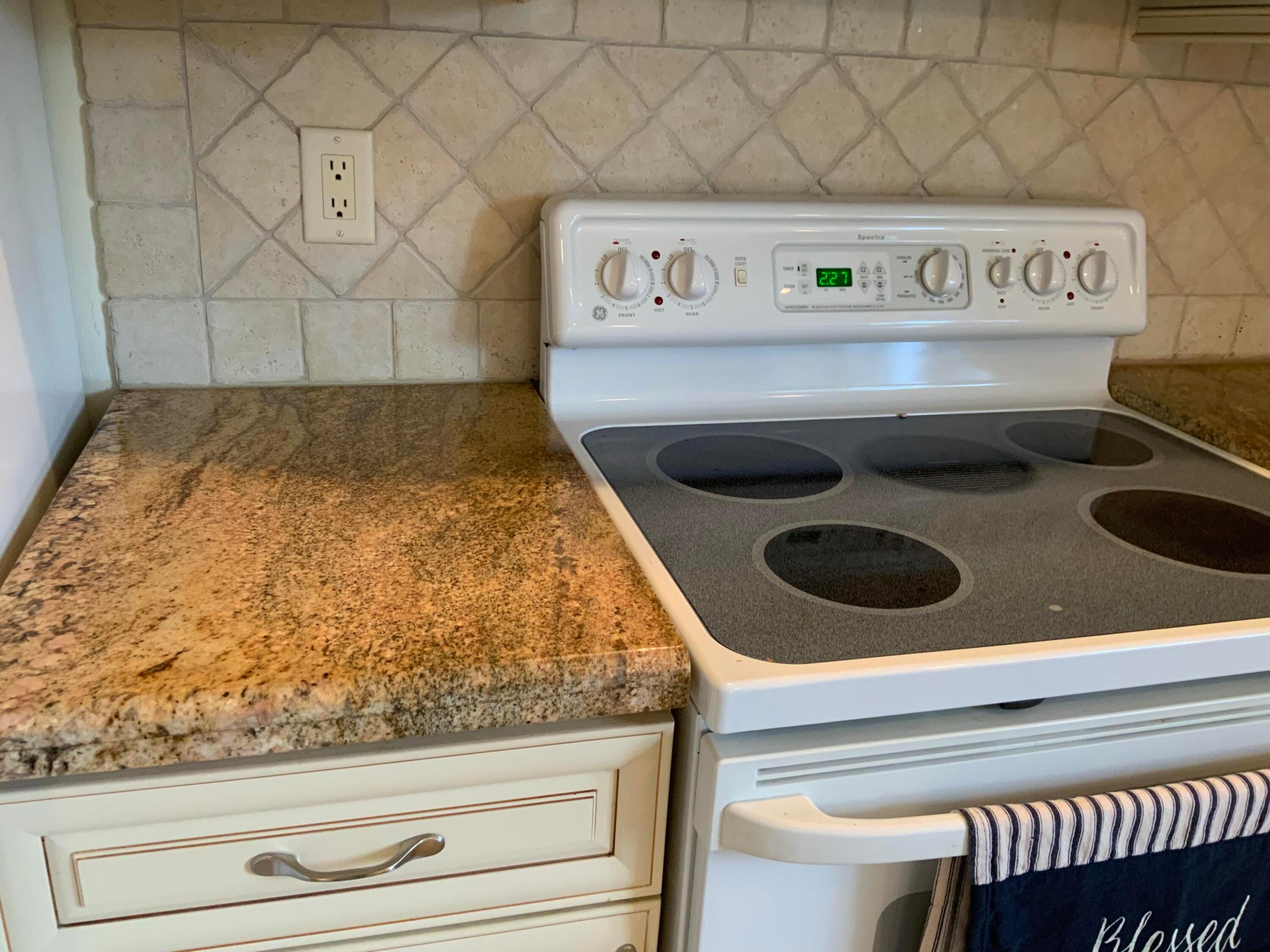 CYPRESS LAKES 4 - Residential