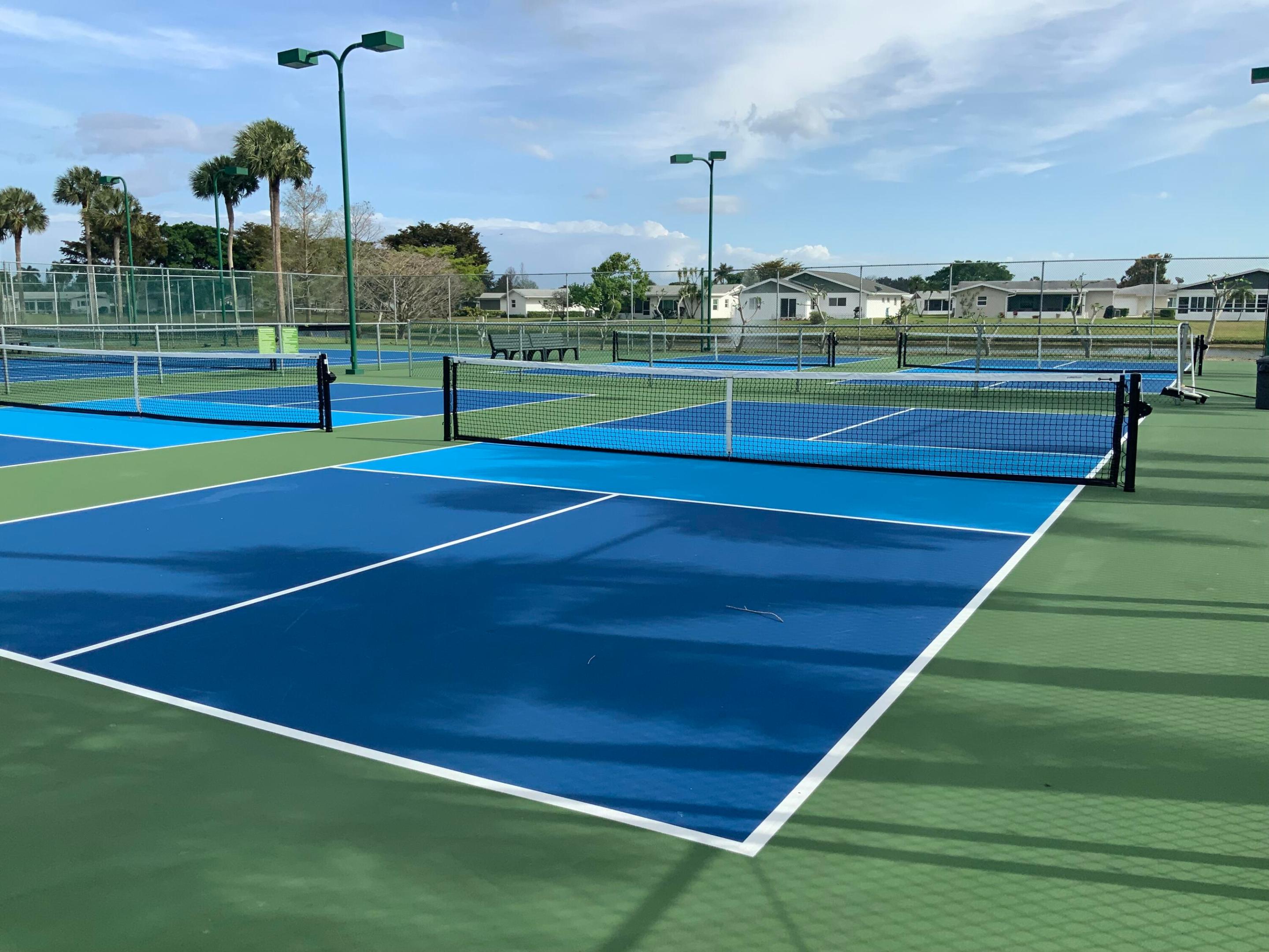 CYPRESS LAKES 4 - Residential