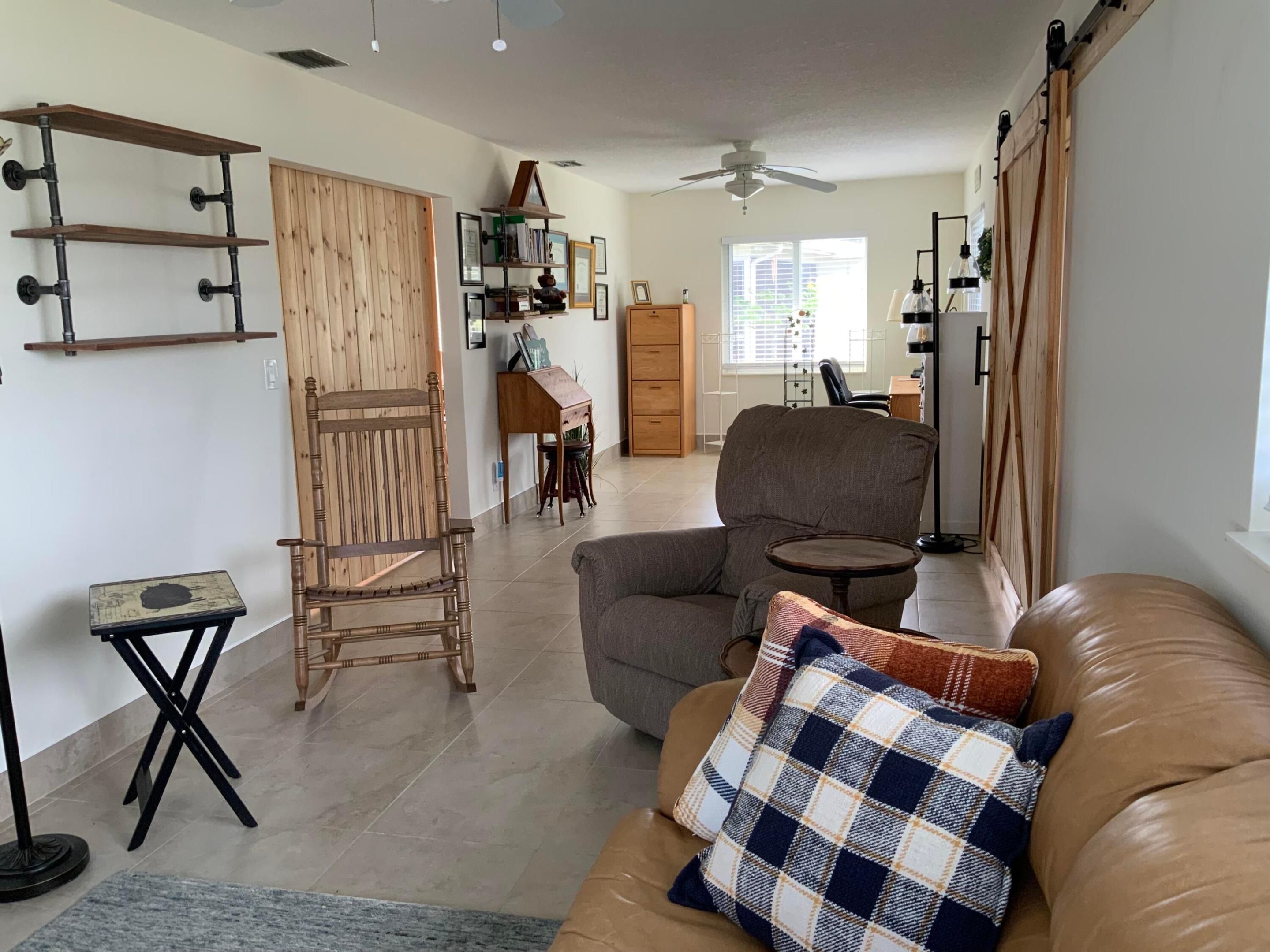 CYPRESS LAKES 4 - Residential