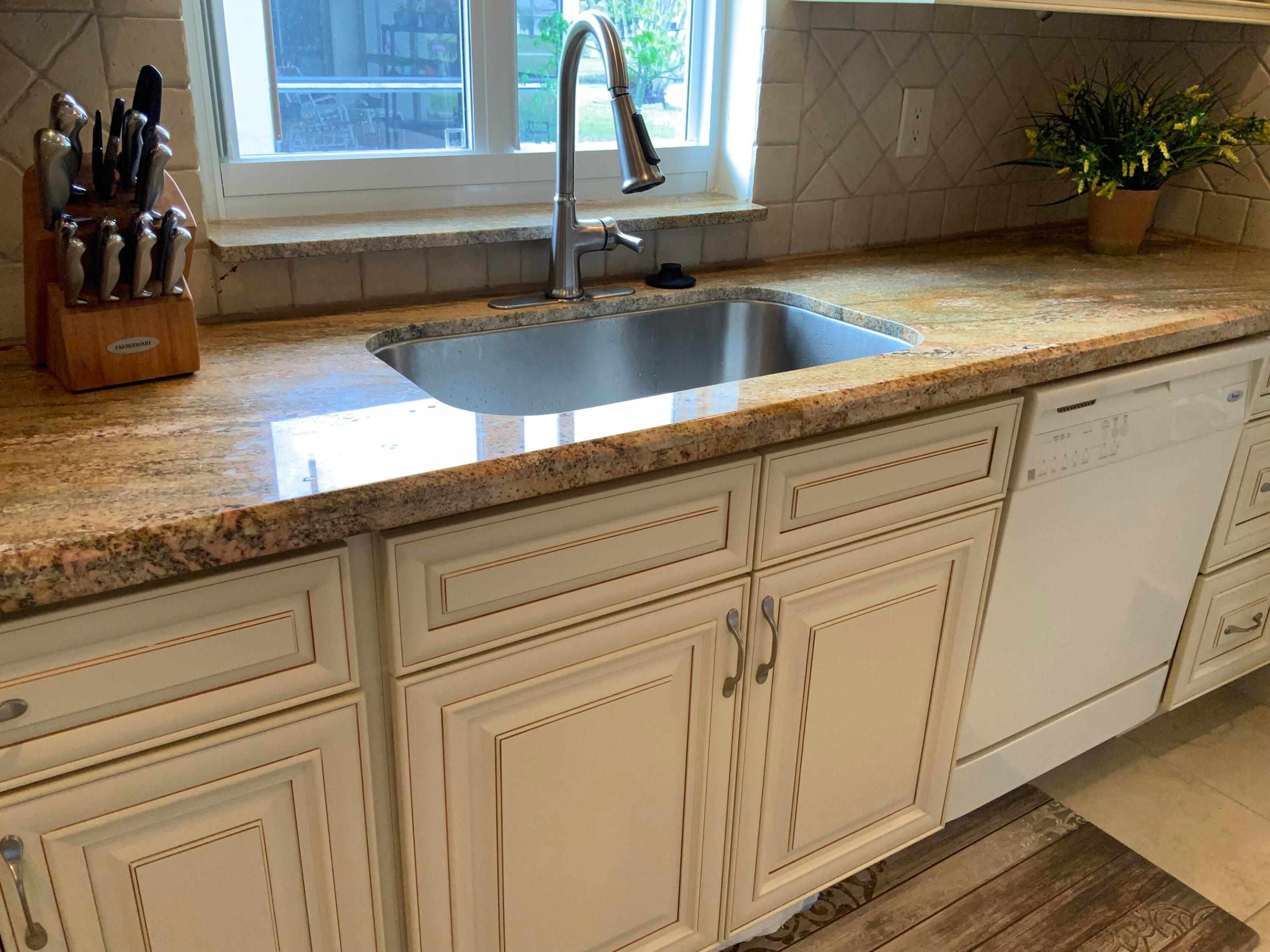 CYPRESS LAKES 4 - Residential