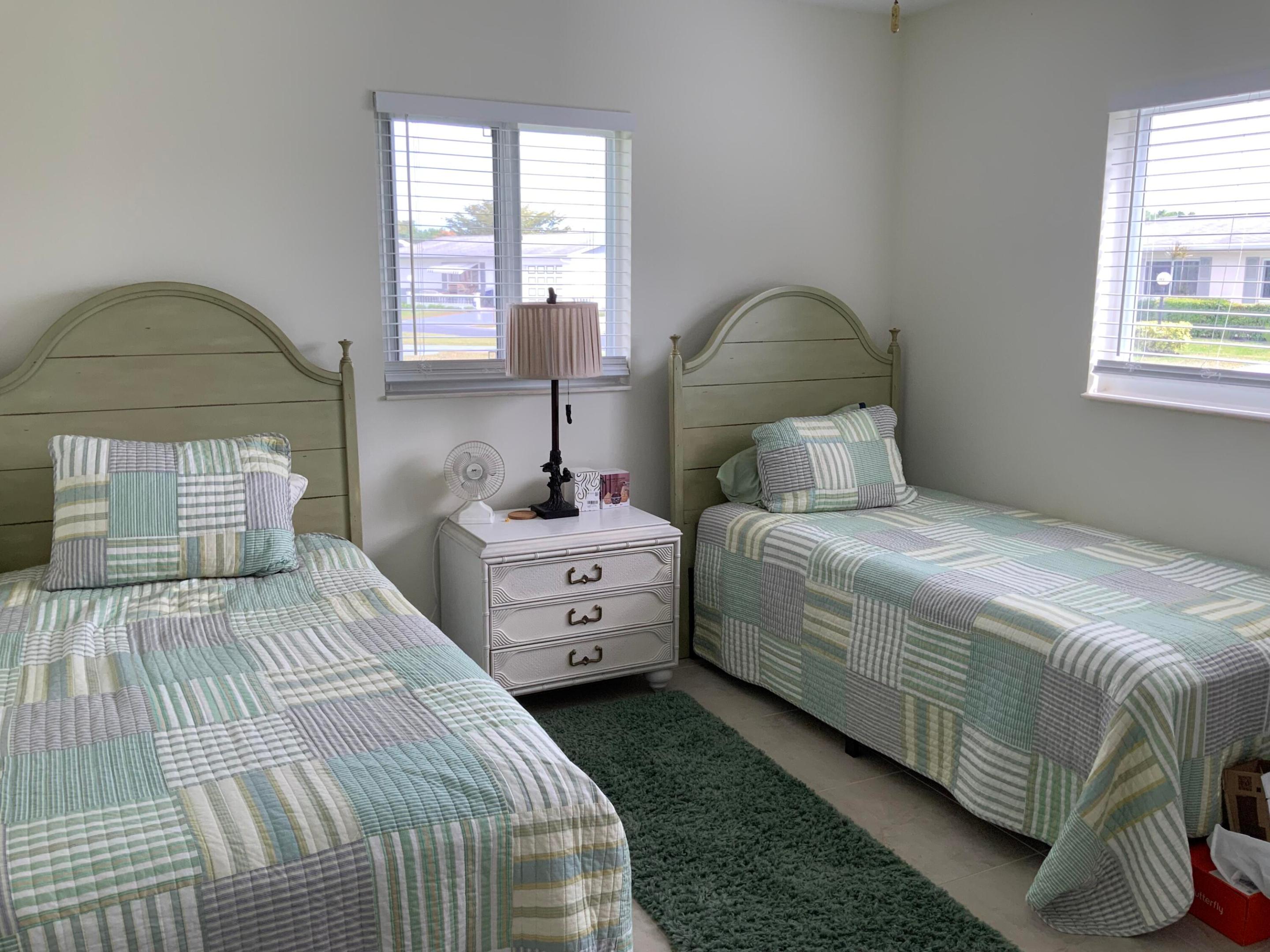 CYPRESS LAKES 4 - Residential