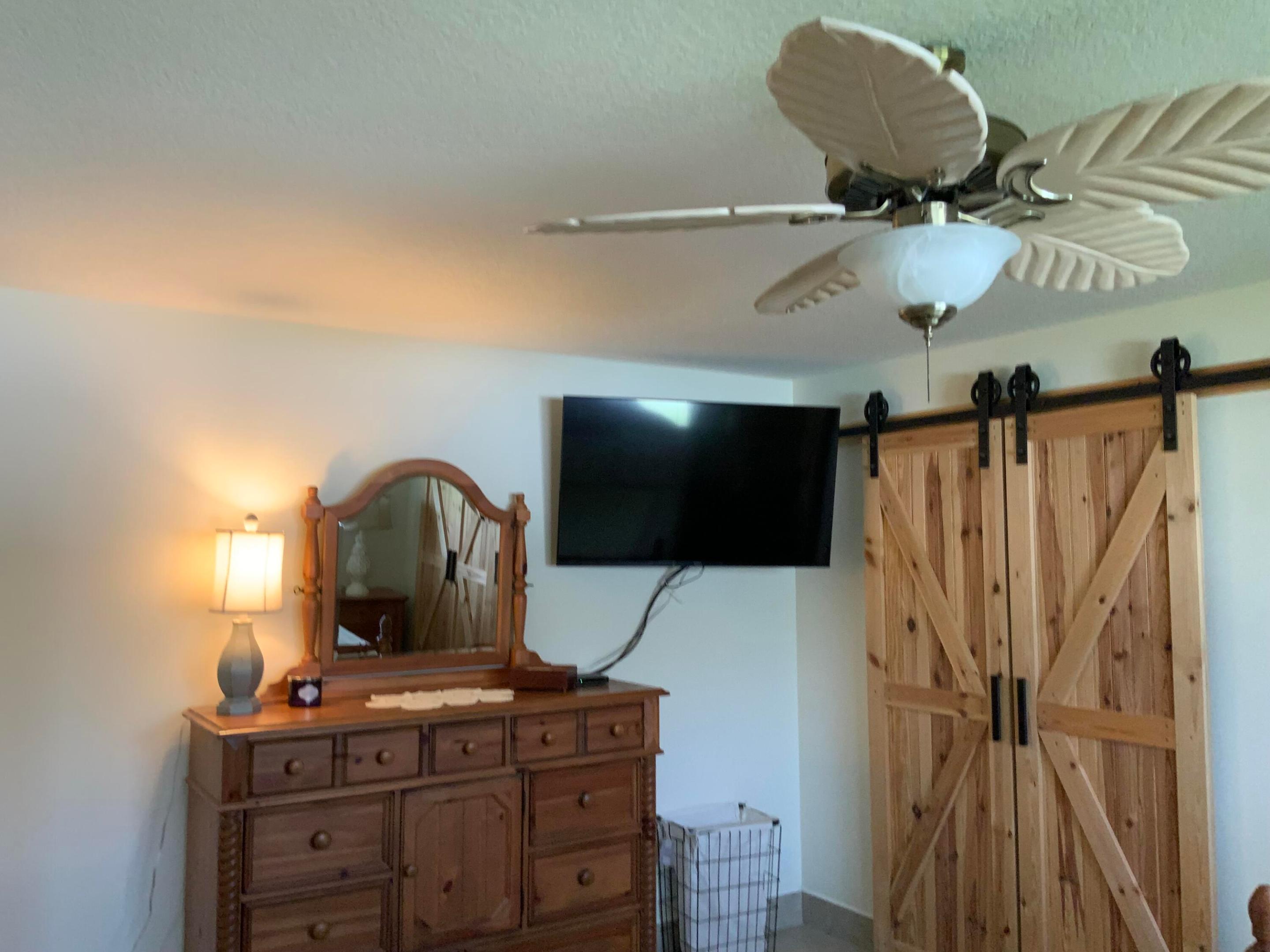 CYPRESS LAKES 4 - Residential