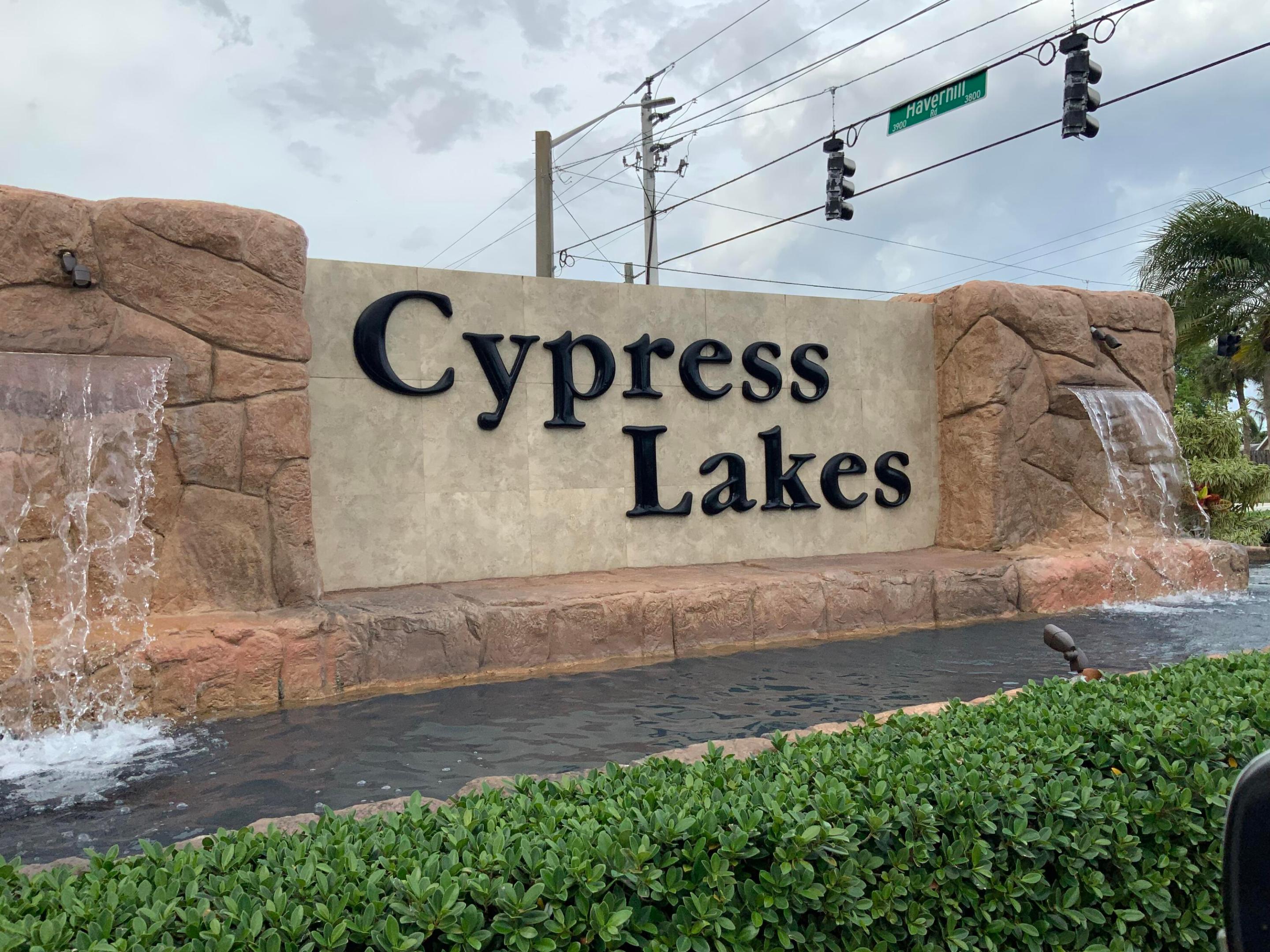 CYPRESS LAKES 4 - Residential