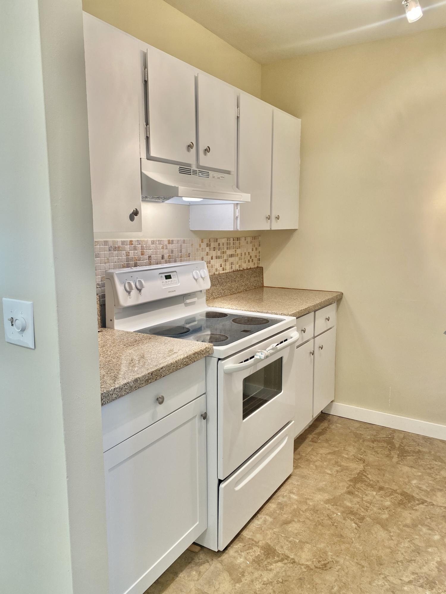 FAIRFIELD APTS CONDO - Residential Lease