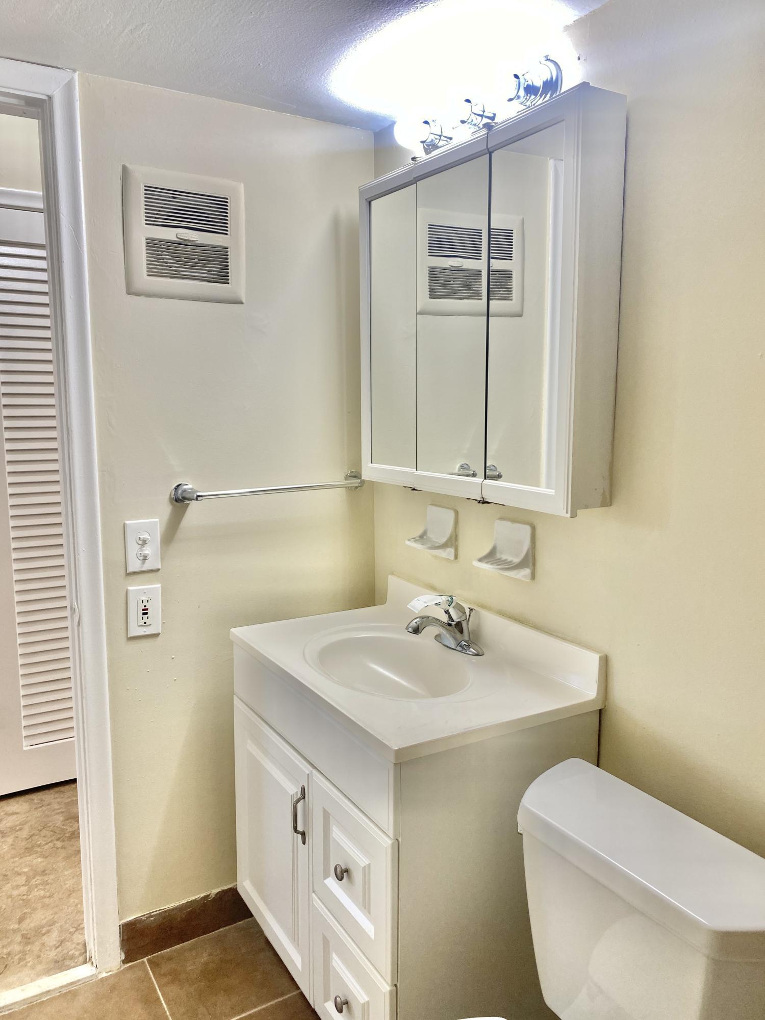 FAIRFIELD APTS CONDO - Residential Lease