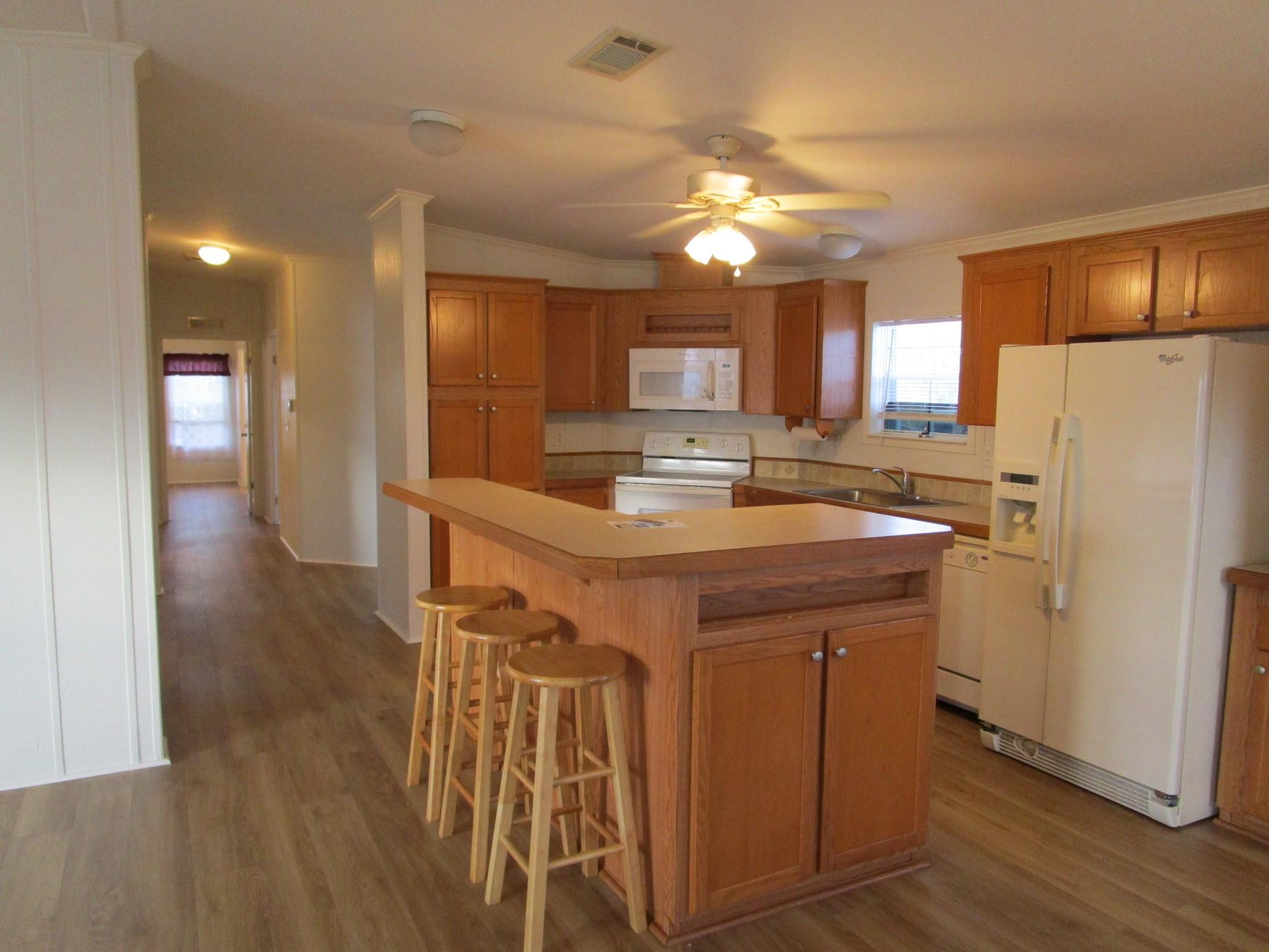 Watergate Mobile Home Est - Residential