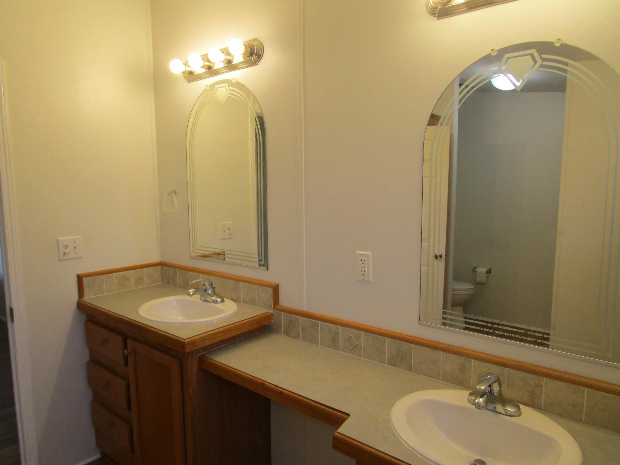 Watergate Mobile Home Est - Residential