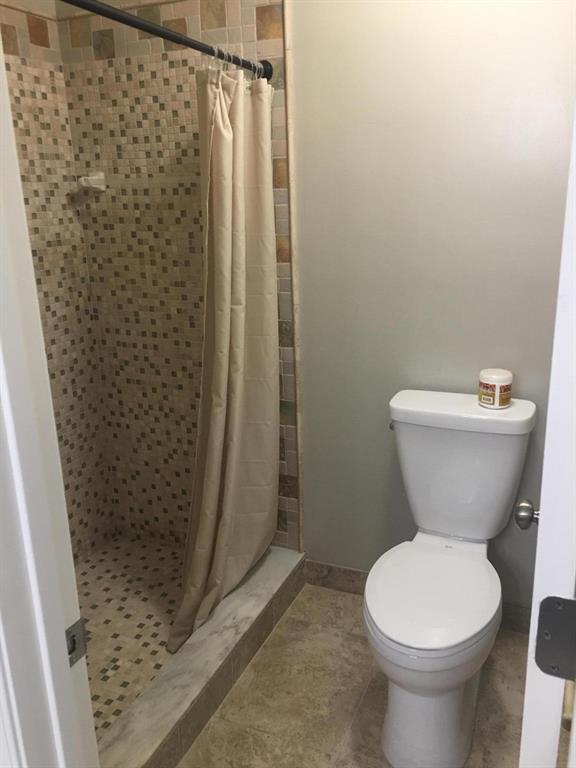 PARK AT WINDWOOD CONDO - Residential Lease