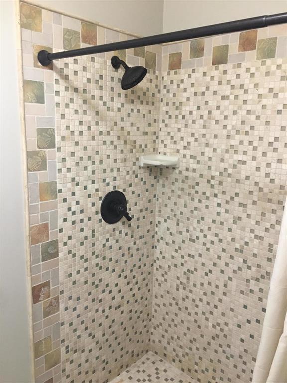 PARK AT WINDWOOD CONDO - Residential Lease