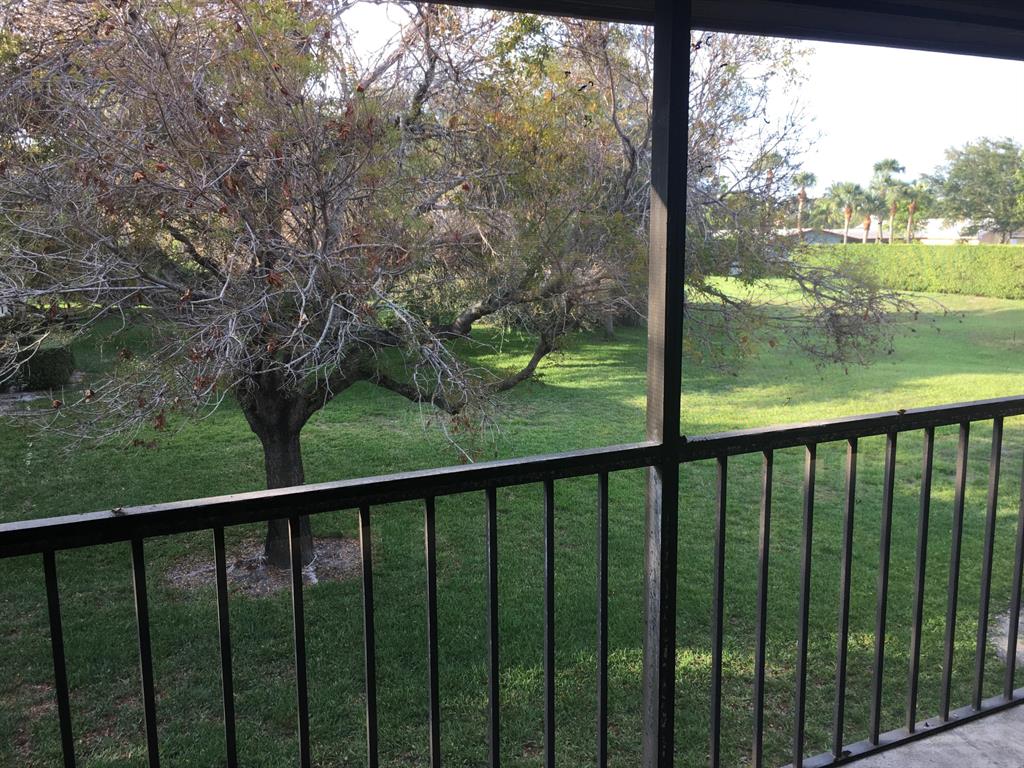 PARK AT WINDWOOD CONDO - Residential Lease