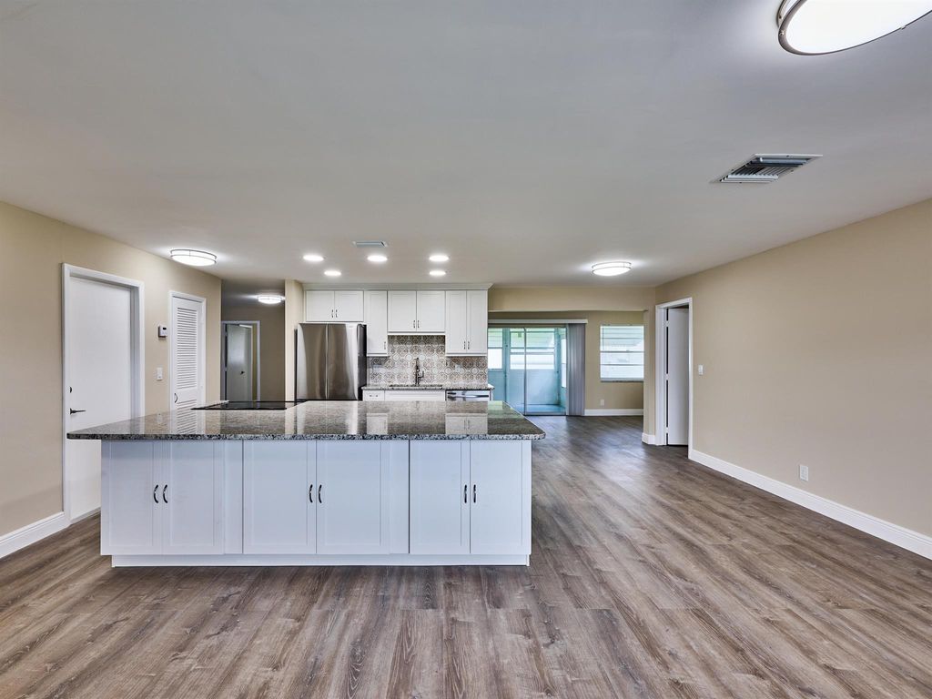 Photo of 2081 SW 13th Terrace, Boynton Beach, FL 33426 (MLS # R11125817)