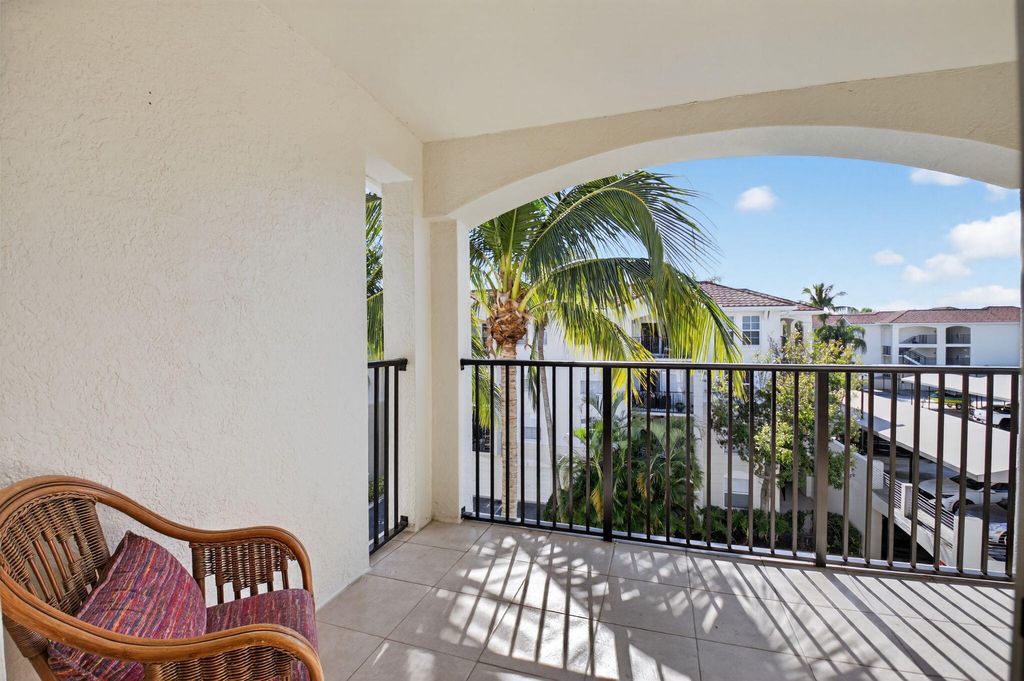 Photo of 3421 Tuscany Way, Boynton Beach, FL 33435 (MLS # R11152377)