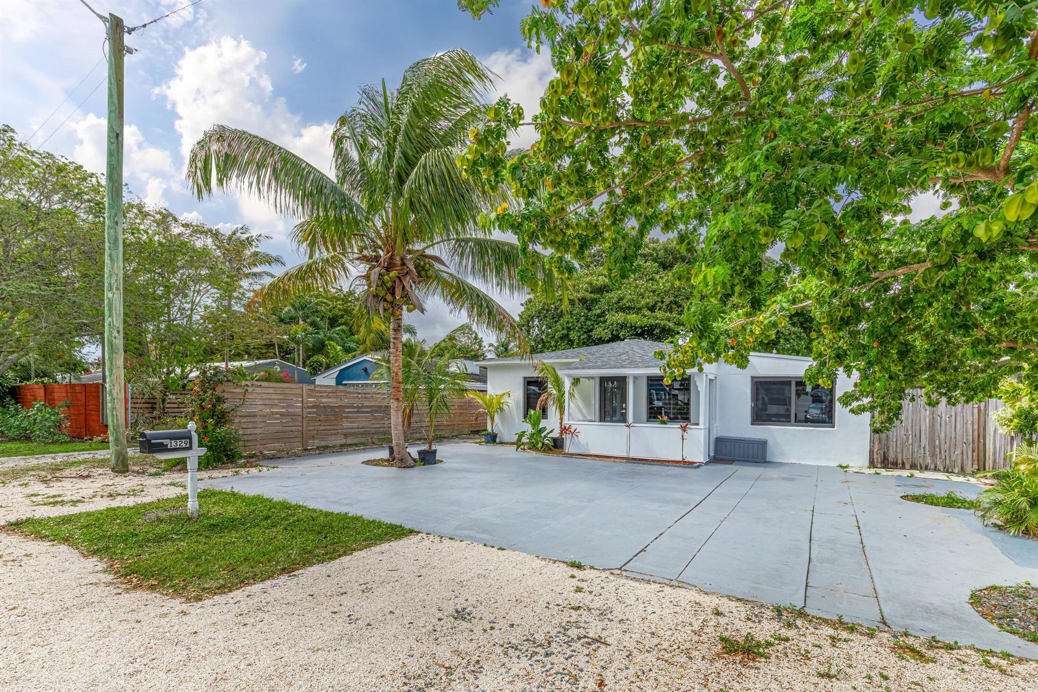 1329 NW 4 Avenue