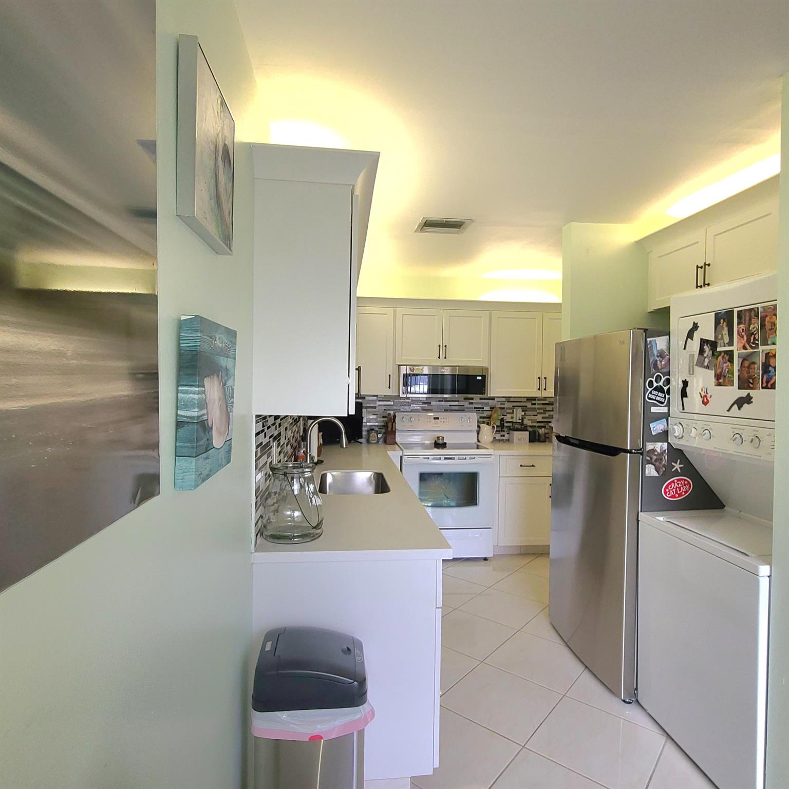 PINES OF DELRAY NORTH CONDO - Residential