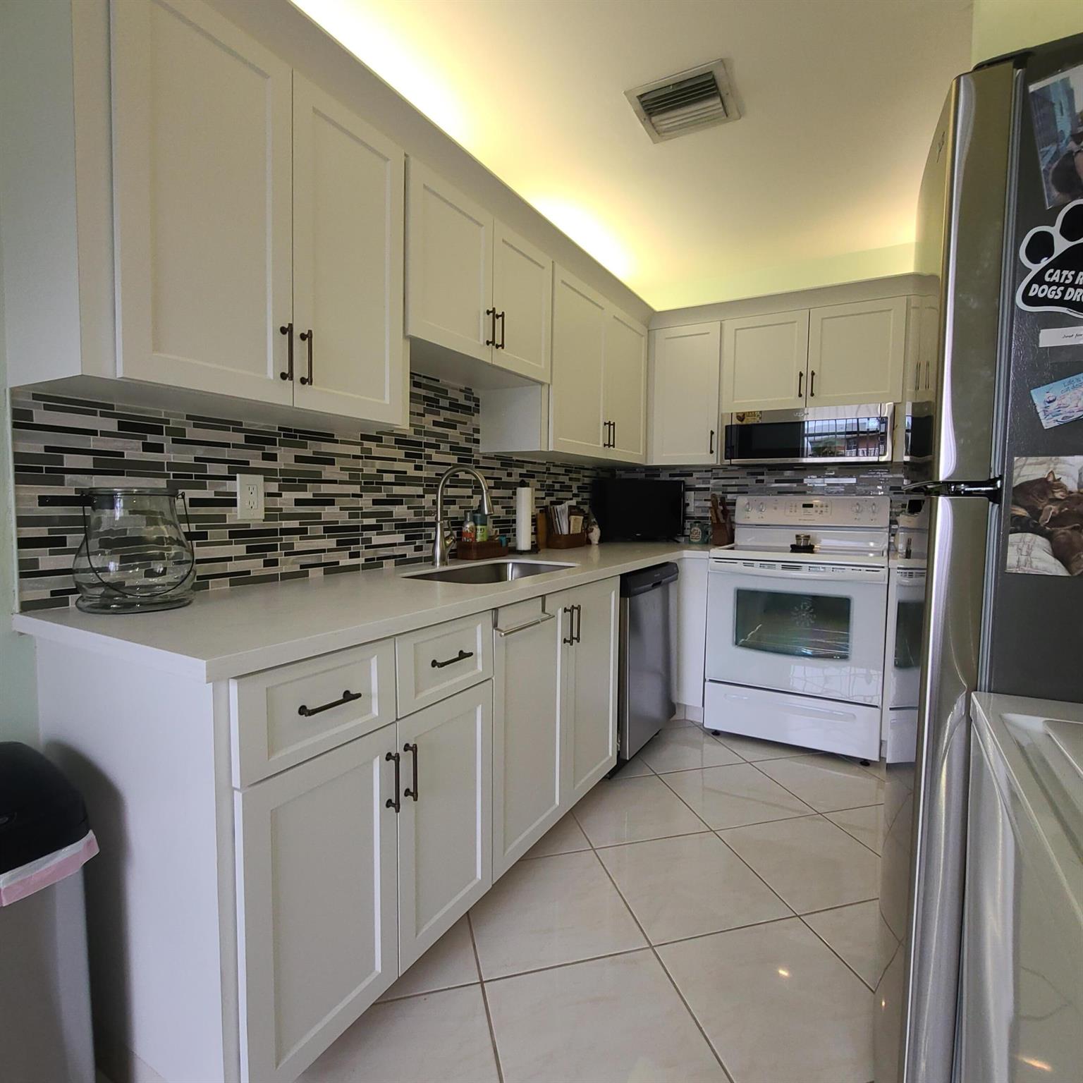 PINES OF DELRAY NORTH CONDO - Residential