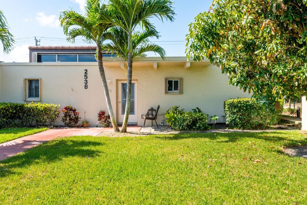 Photo of 2538 Boundbrook Drive S #140, Palm Springs, FL 33406 (MLS # R11162724)