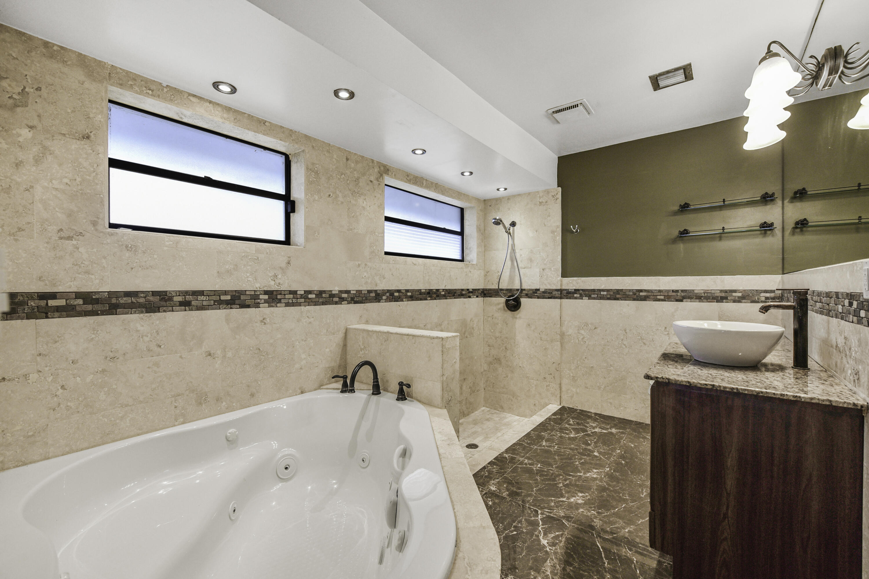 RAMBLEWOOD SOUTH - Residential