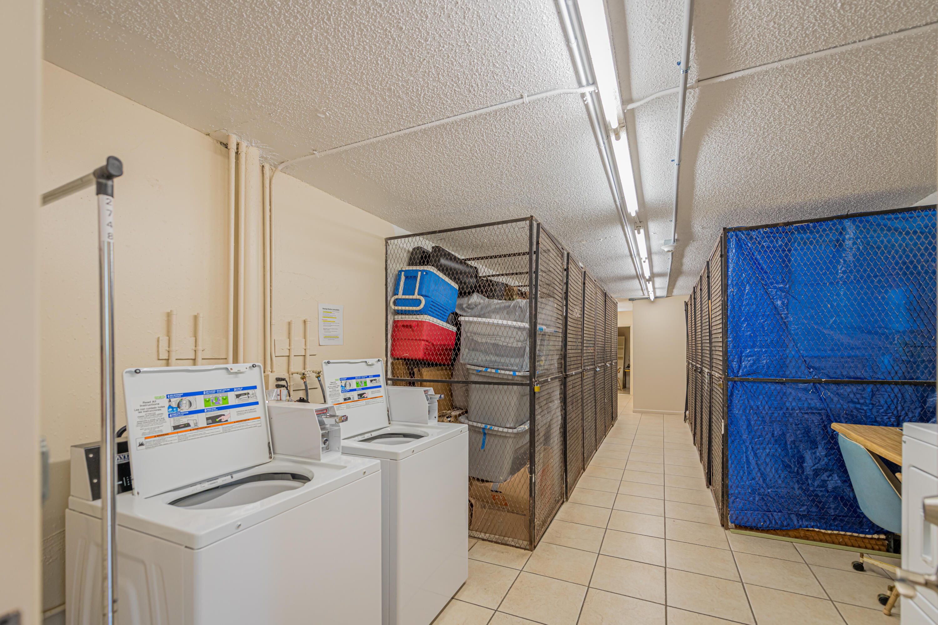 VICTORIA VILLAGE J CONDO - Residential