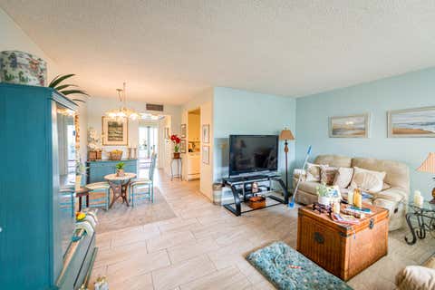 Tiny photo for 2905 Victoria Place #G1, Coconut Creek, FL 33066 (MLS # B26006733)