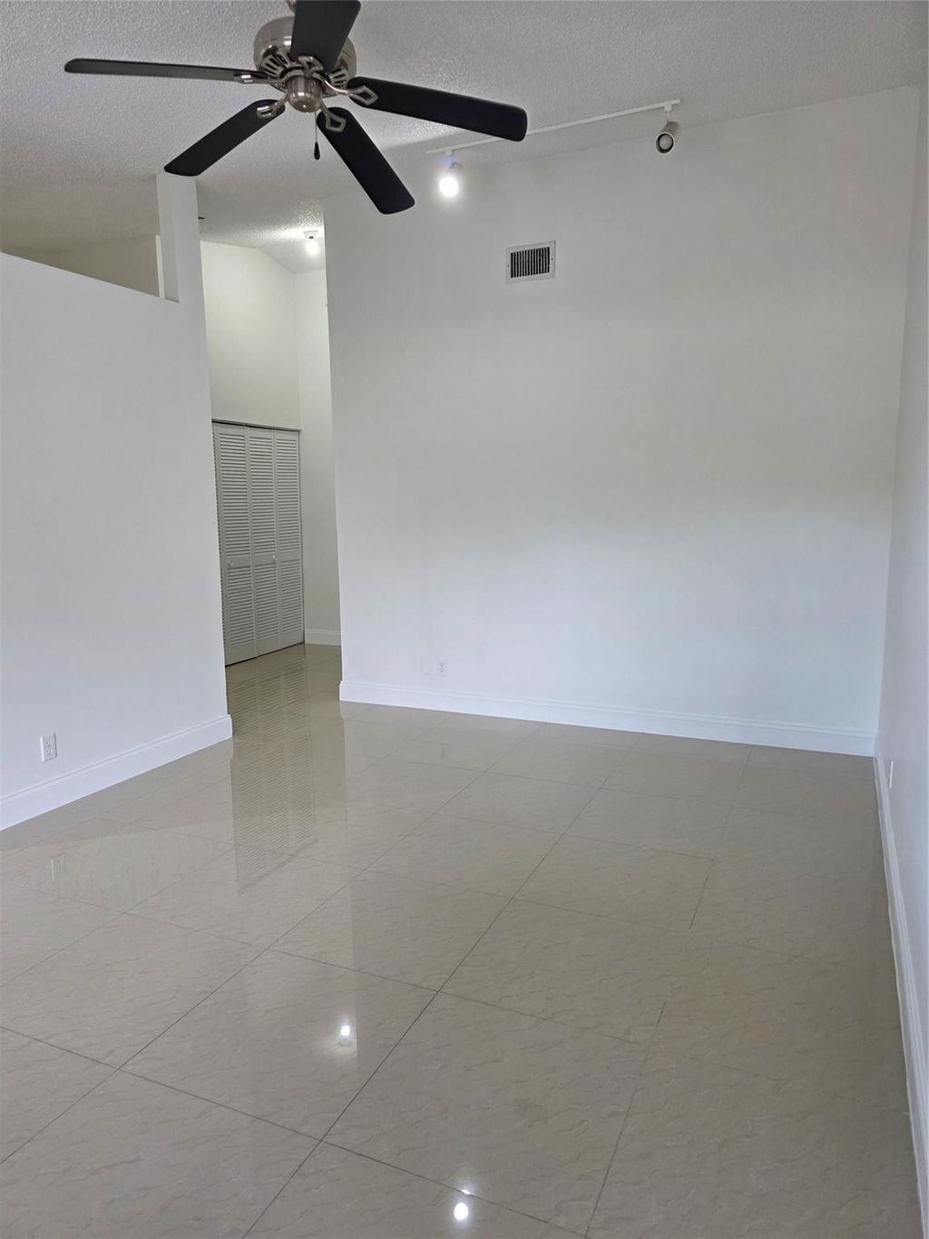 Photo of 636 NW 47th Street, Deerfield Beach, FL 33064 (MLS # F10515590)