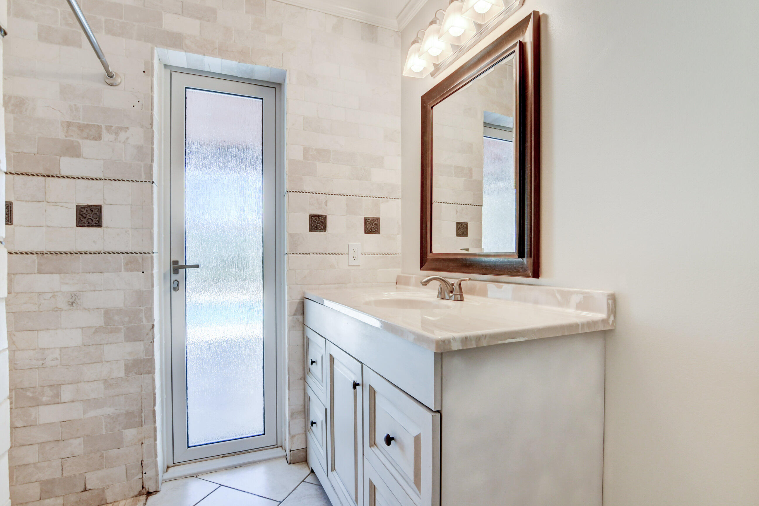 SKY RANCH ESTATES - Residential Lease