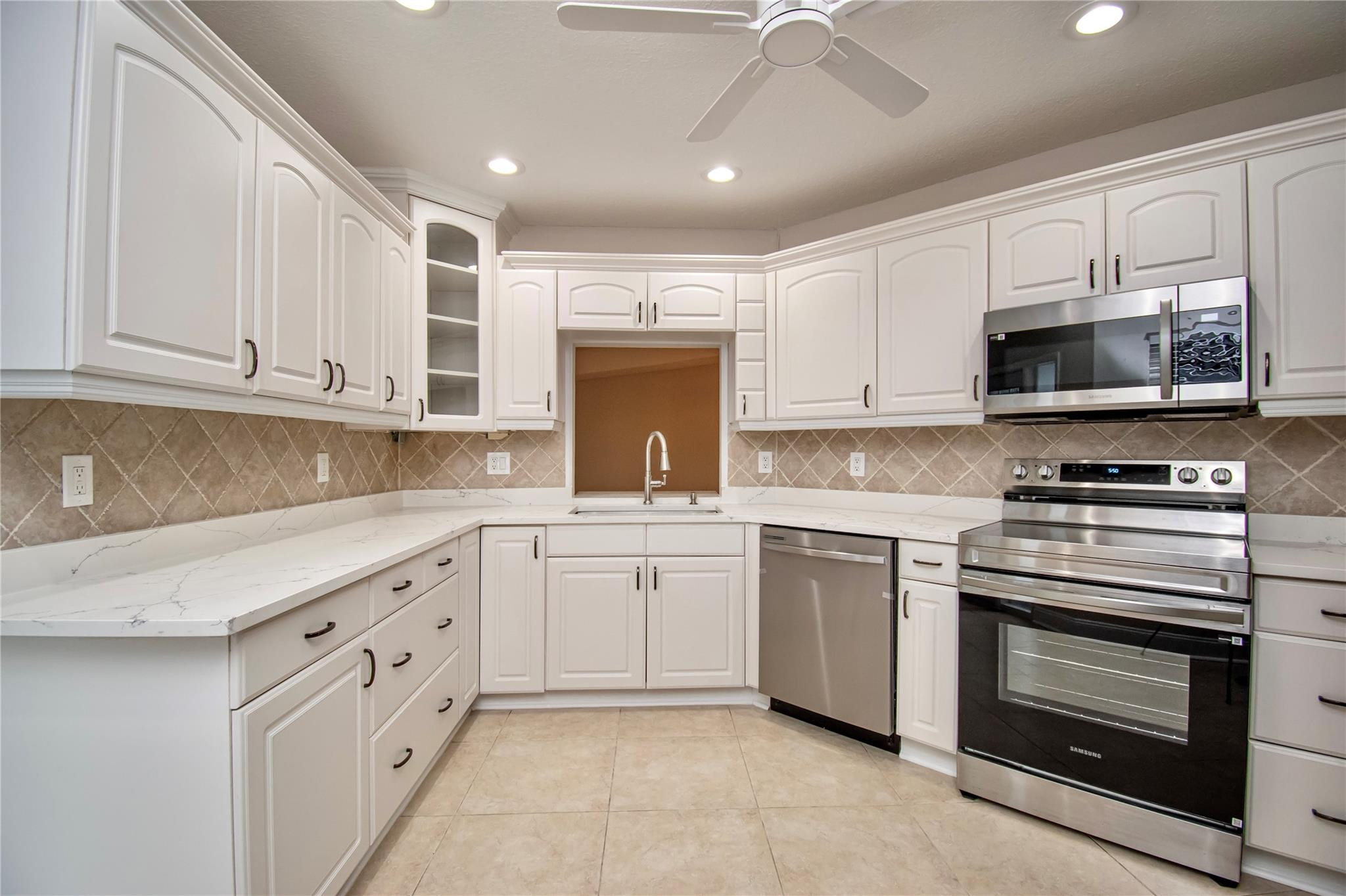 Boca Fontana - Residential Lease