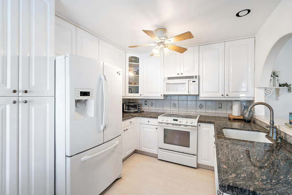 Photo of 7633 Tahiti Lane #204, Lake Worth, FL 33467 (MLS # B26058835)