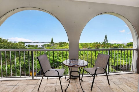 Photo of 250 NE 20th Street #5230, Boca Raton, FL 33431 (MLS # B26037323)