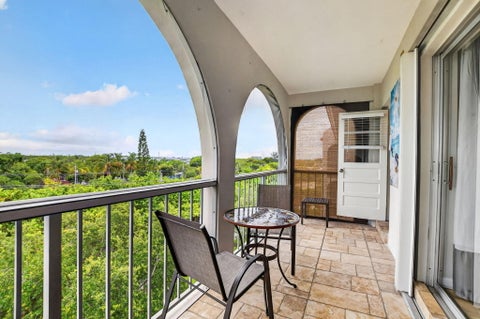 Tiny photo for 250 NE 20th Street #5230, Boca Raton, FL 33431 (MLS # B26037323)