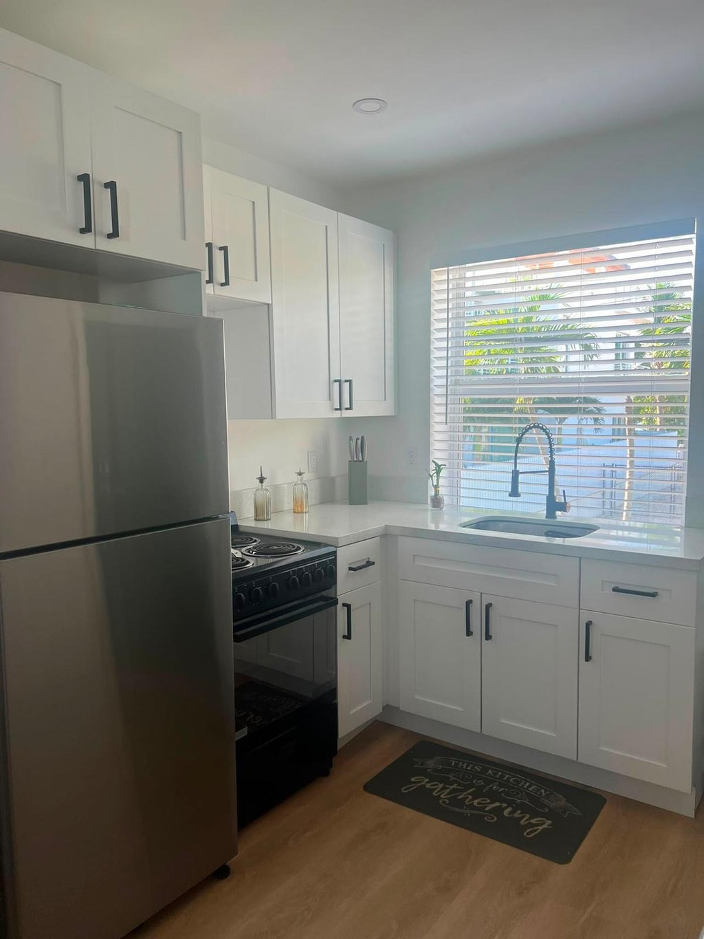 Photo of 817 TYLER Street #11, Hollywood, FL 33019 (MLS # B26069085)