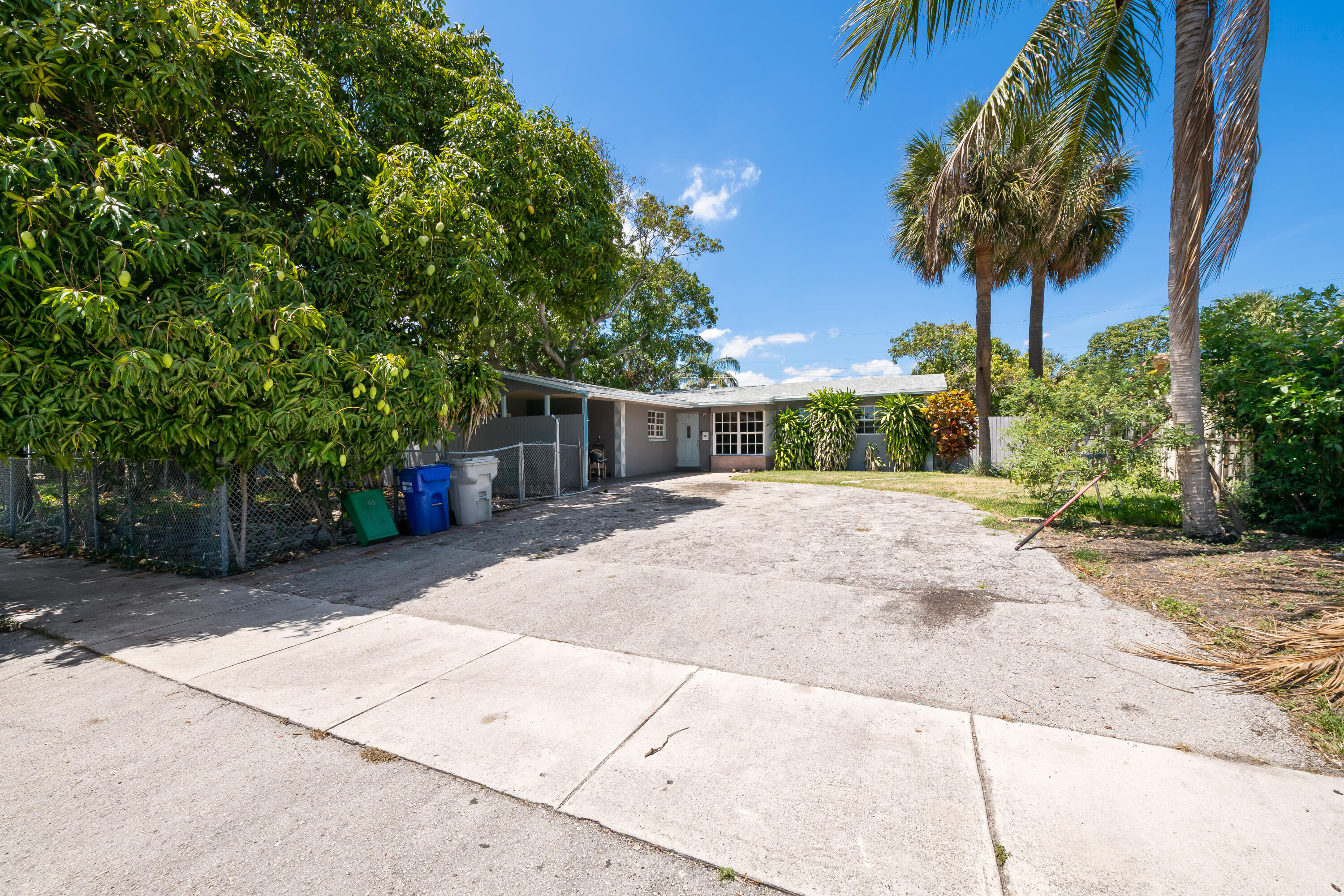 KENDALL GREEN SEC - Residential