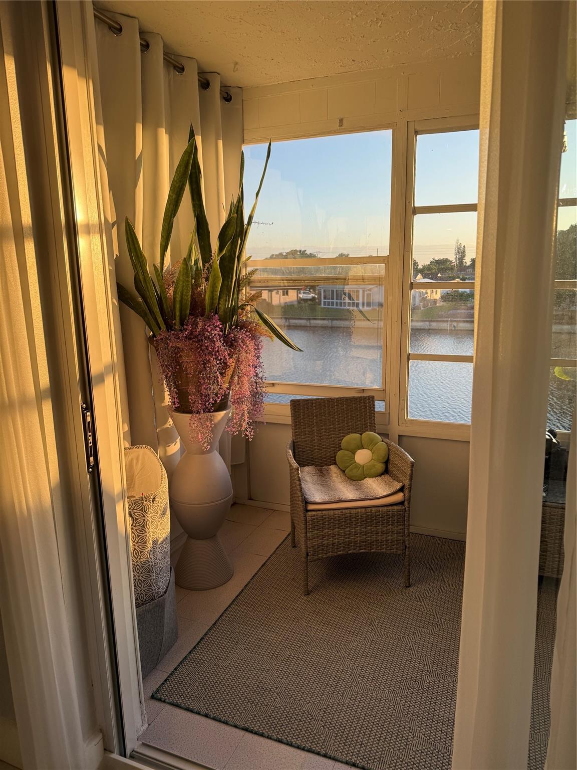 LIME BAY - Residential Lease