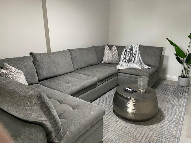 TROPIC ISLE 4TH SEC - Residential