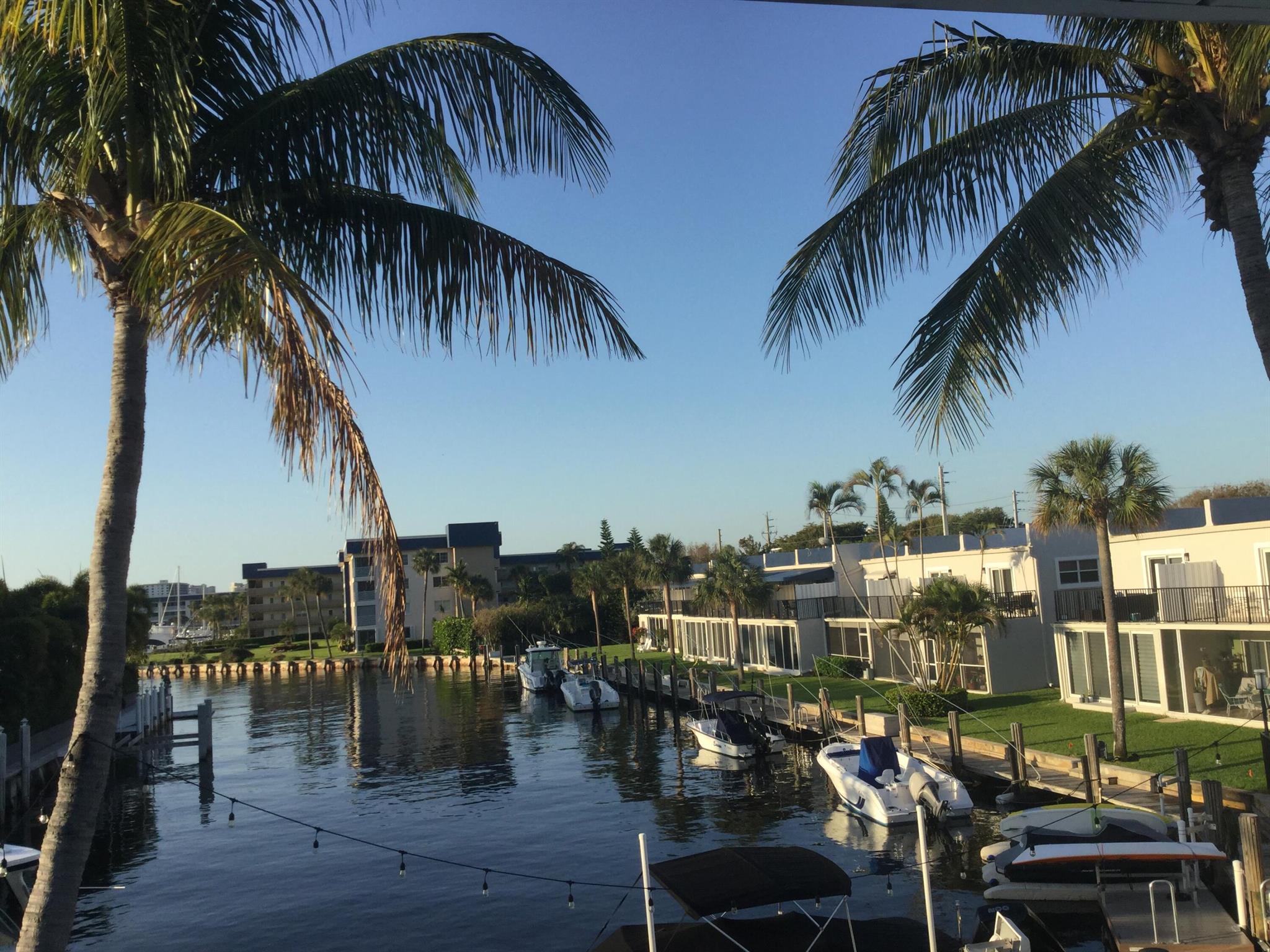 TROPIC ISLE 4TH SEC - Residential