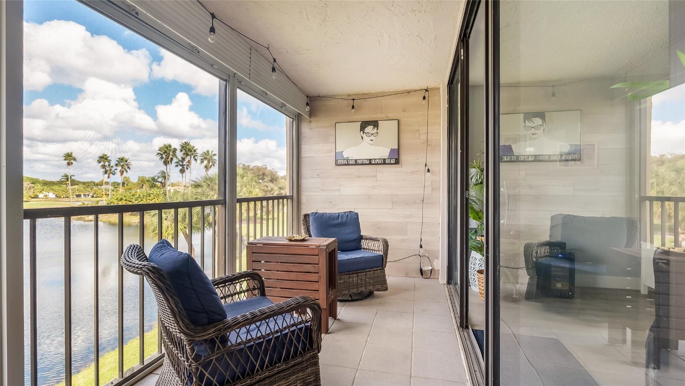 Country Club Apts at Bona - Residential