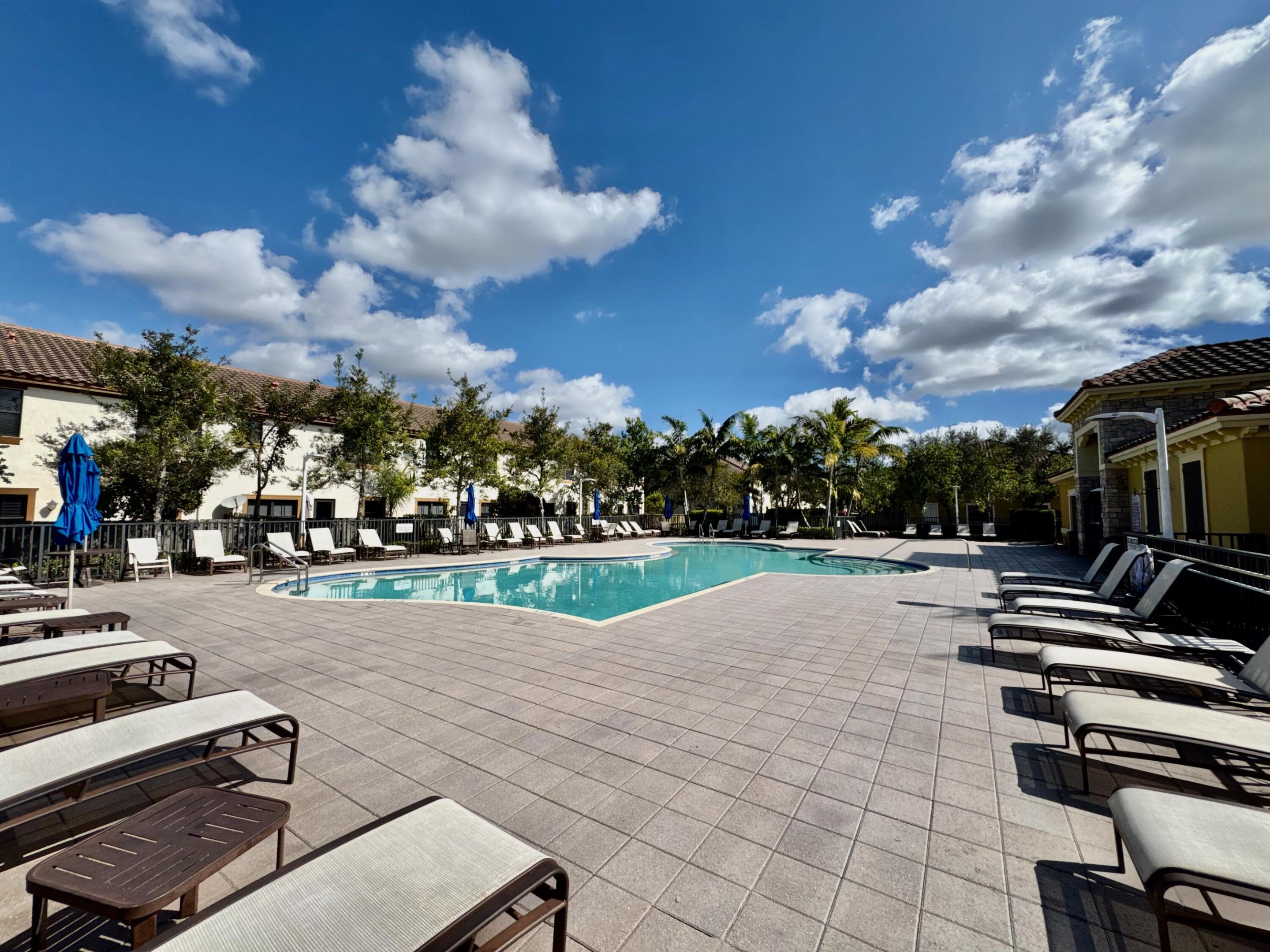 DEBUYS PLAT - Residential Lease