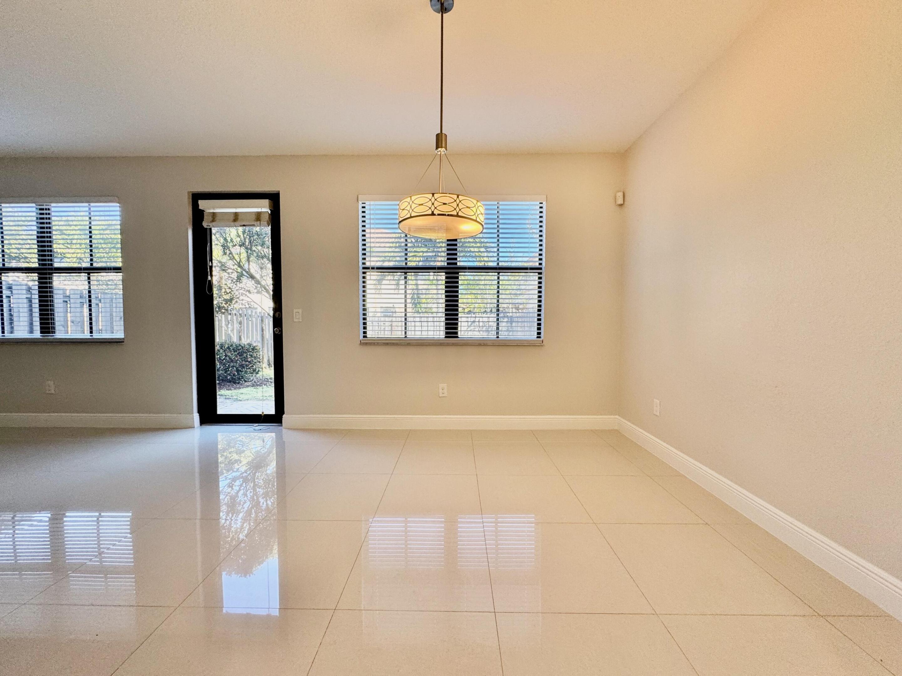 DEBUYS PLAT - Residential Lease