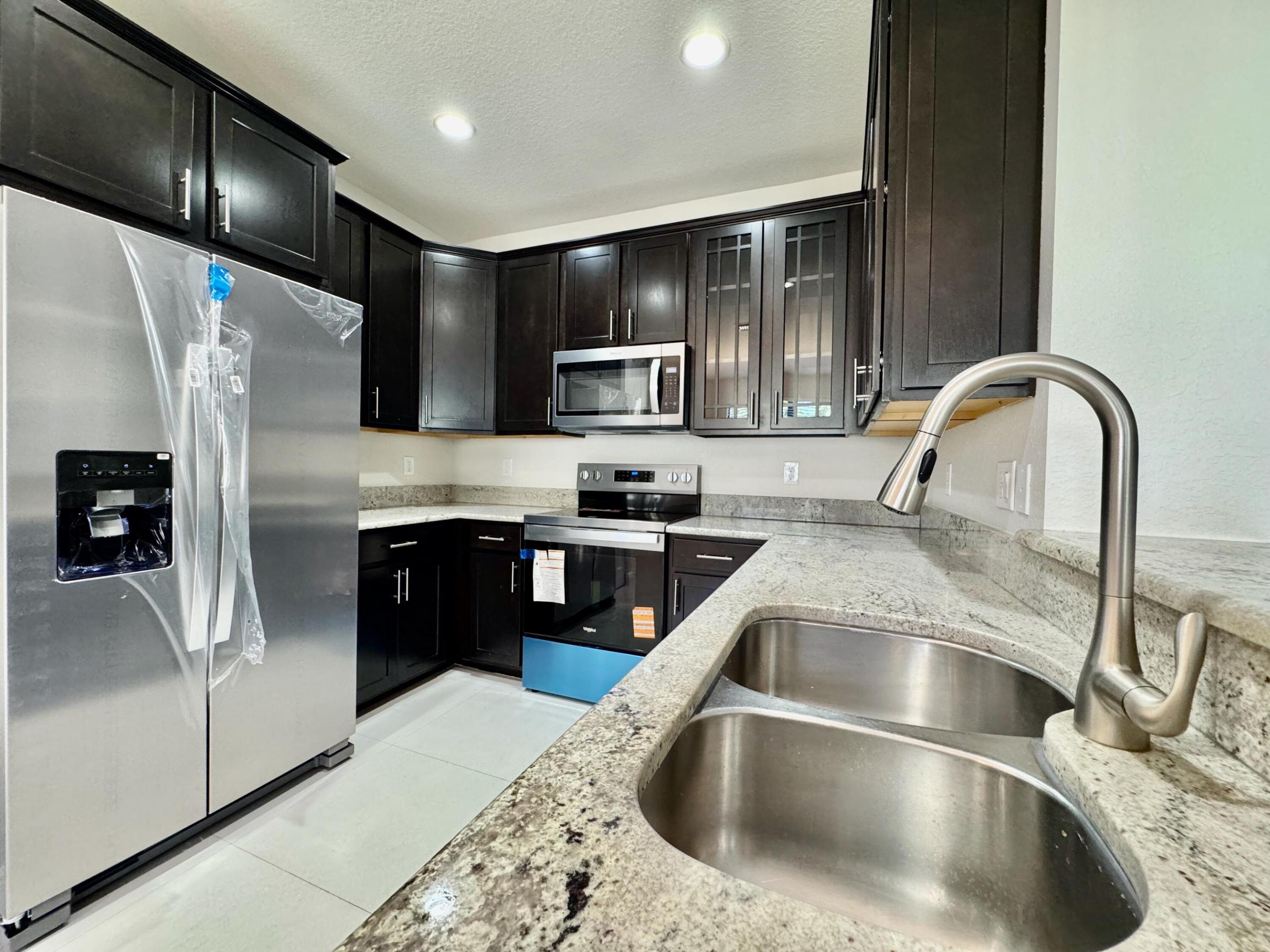 DEBUYS PLAT - Residential Lease