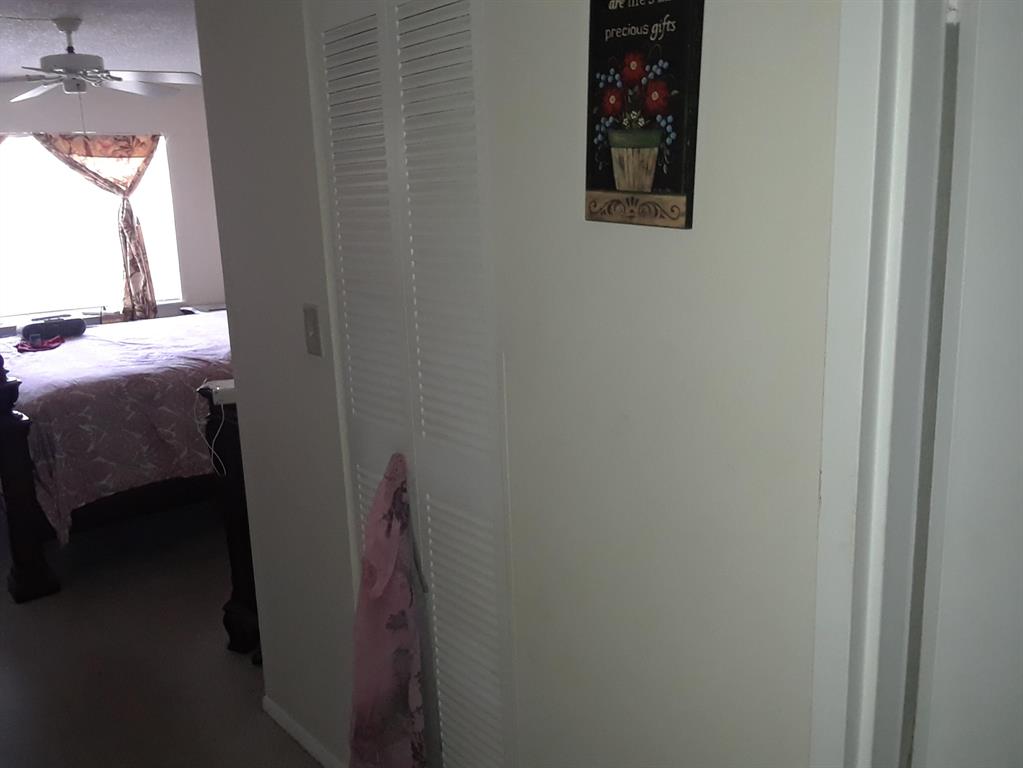 HERITAGE CIRCLE CONDO - Residential