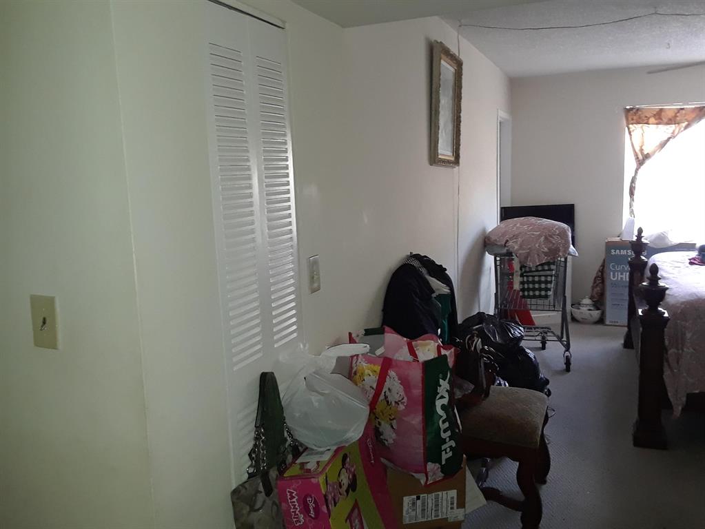 HERITAGE CIRCLE CONDO - Residential