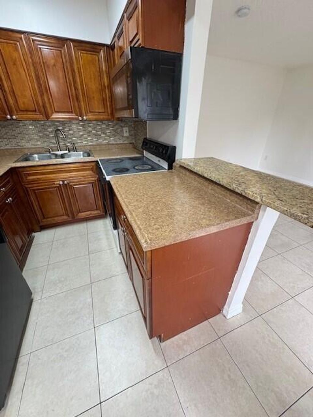 Photo of 4654 Schall Road #4656, West Palm Beach, FL 33417 (MLS # B26002520)