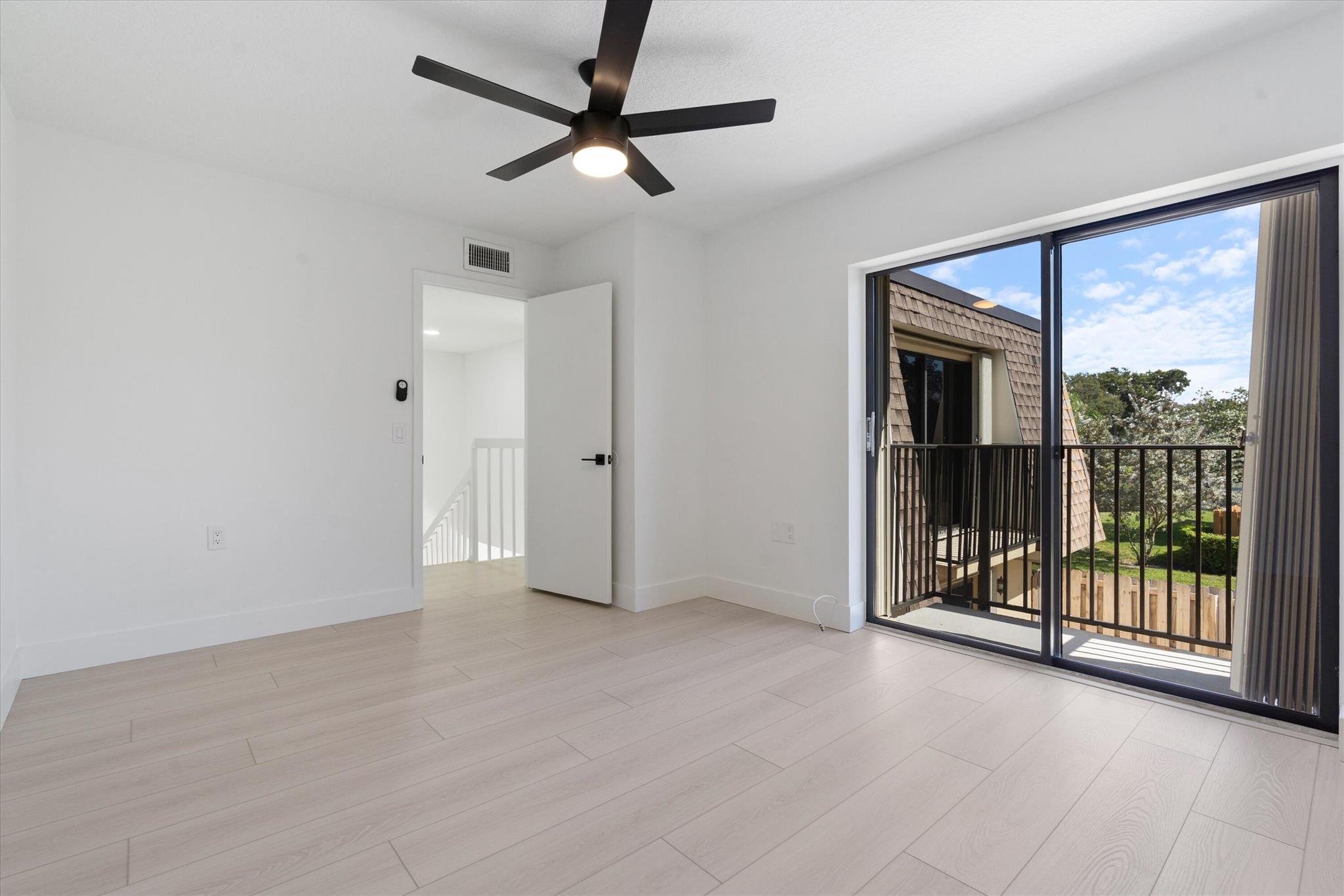 DELRAY OAKS WEST CONDO - Residential